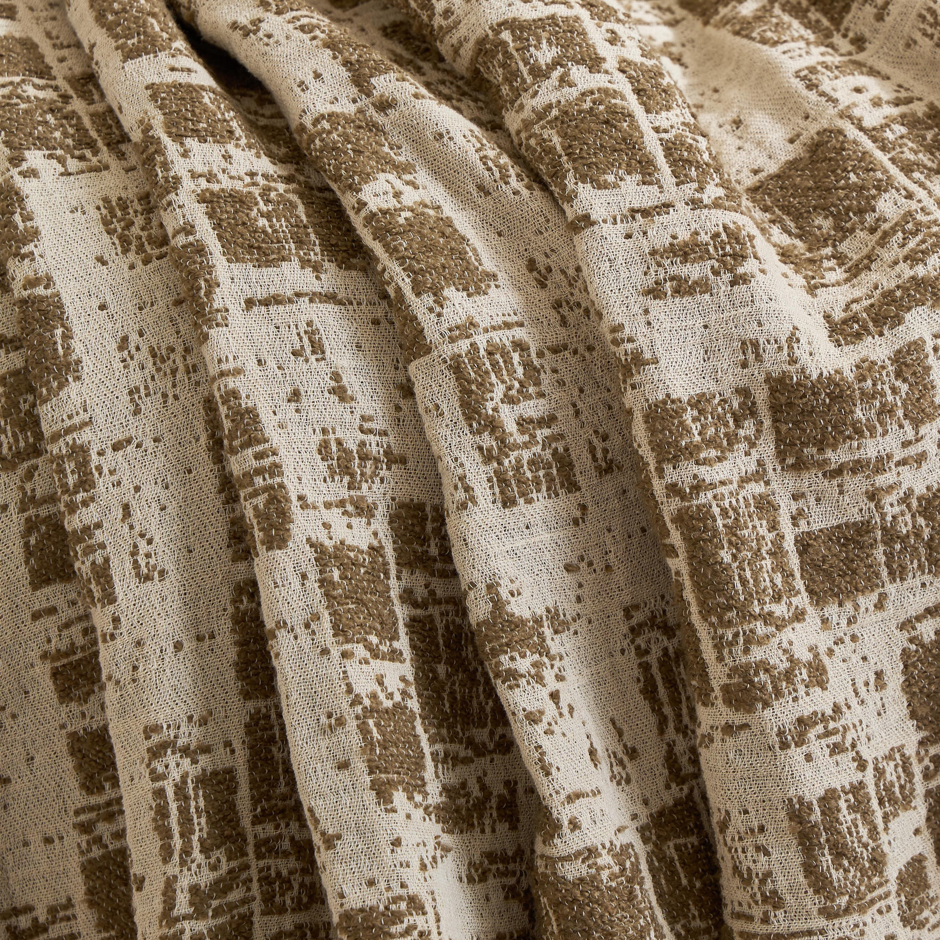 Brice Jacquard Cotton Boucle Throw - 130x170 cm-household-cushionsandthrows-throwsandblankets-throws-image-2