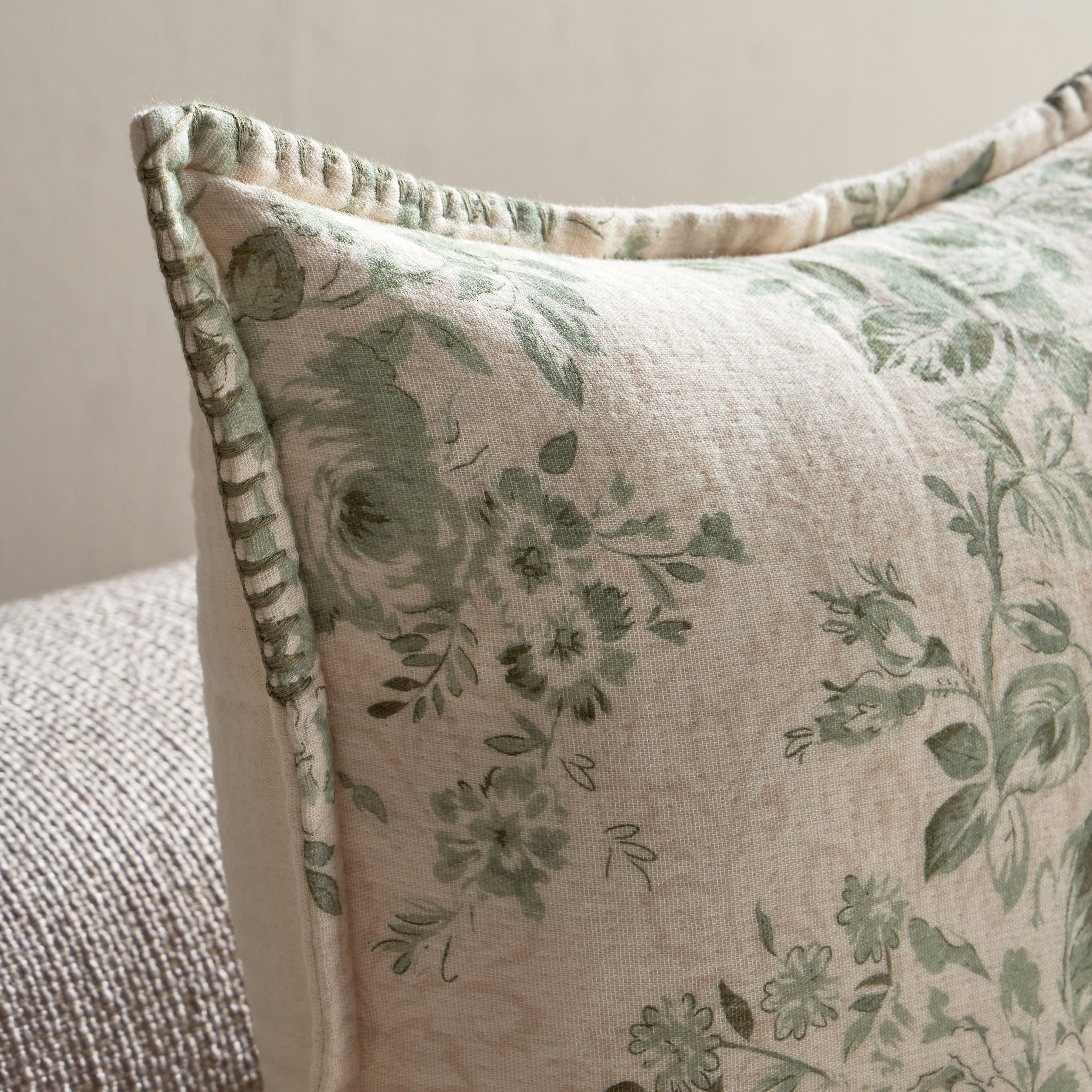 Floral Printed Cushion Cover - 50x50 cm-household-cushionsandthrows-cushioncovers-image-2