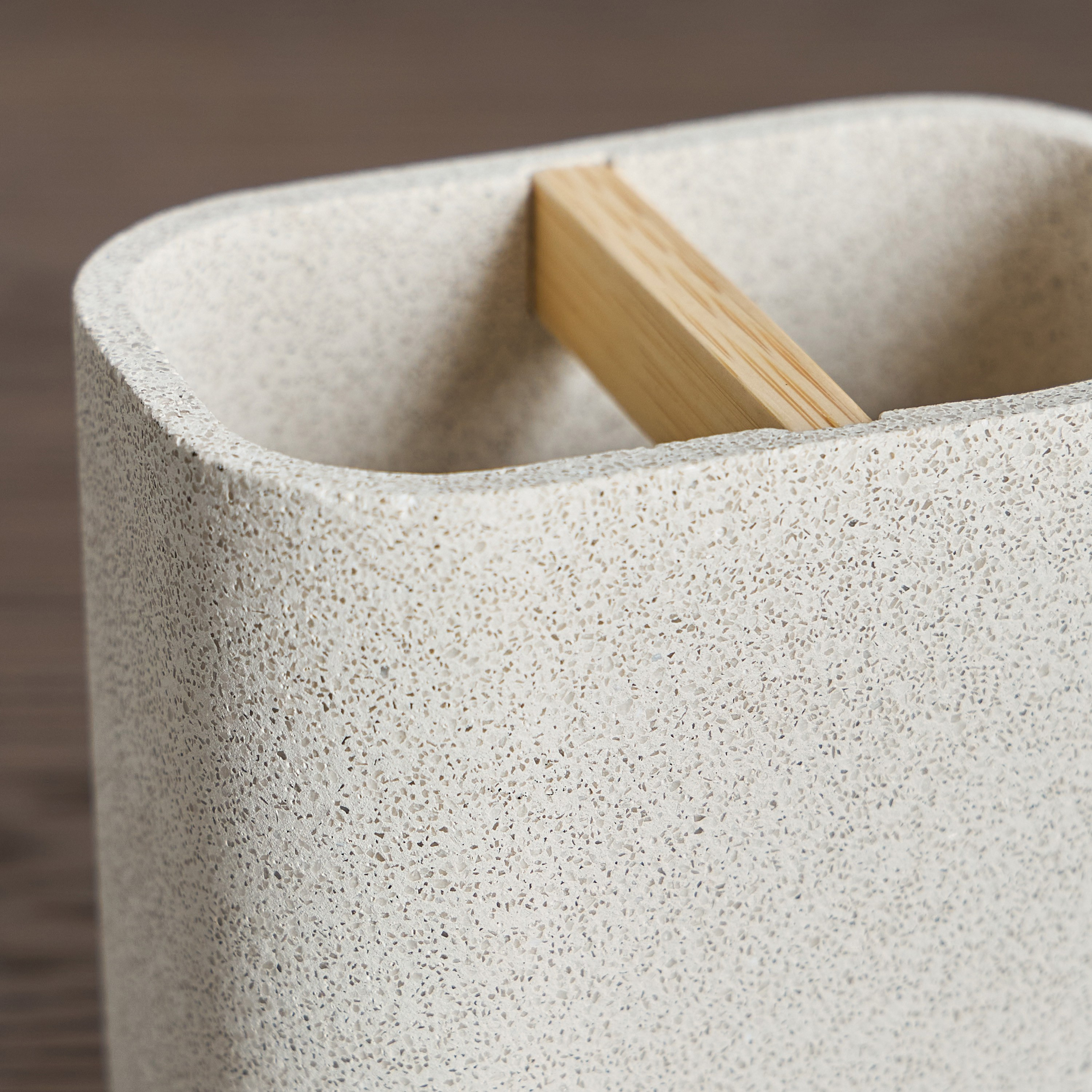 Kyoto Toothbrush Holder-household-bathandlaundry-bathaccessories-toothbrushholdersandtumblers-image-3