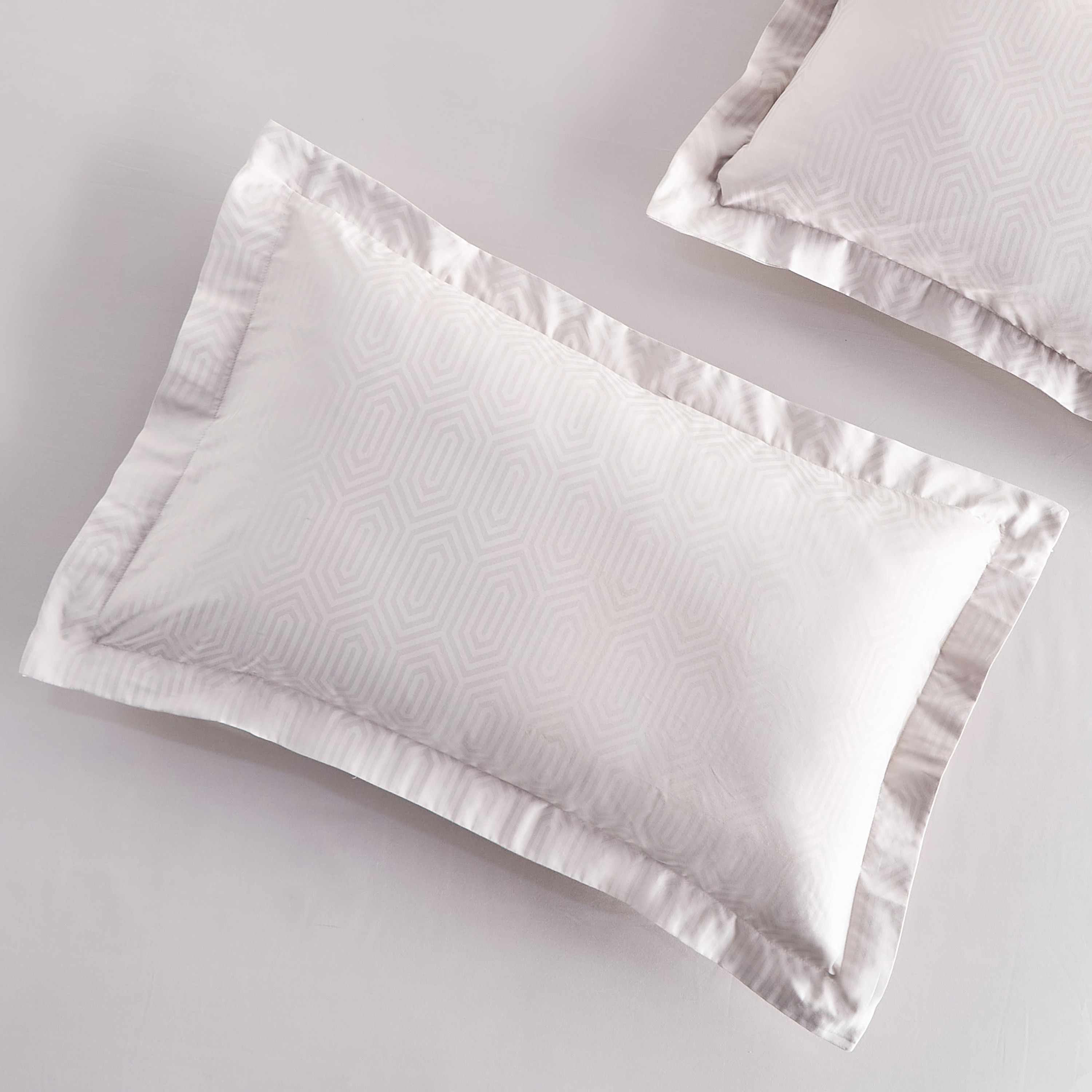 Amour Egyptian Cotton 300 Thread Count 2-Piece Oxford Pillowcase Set - 50x75 cm-household-bedding-sheetsandpillowcases-pillowcases-image-2