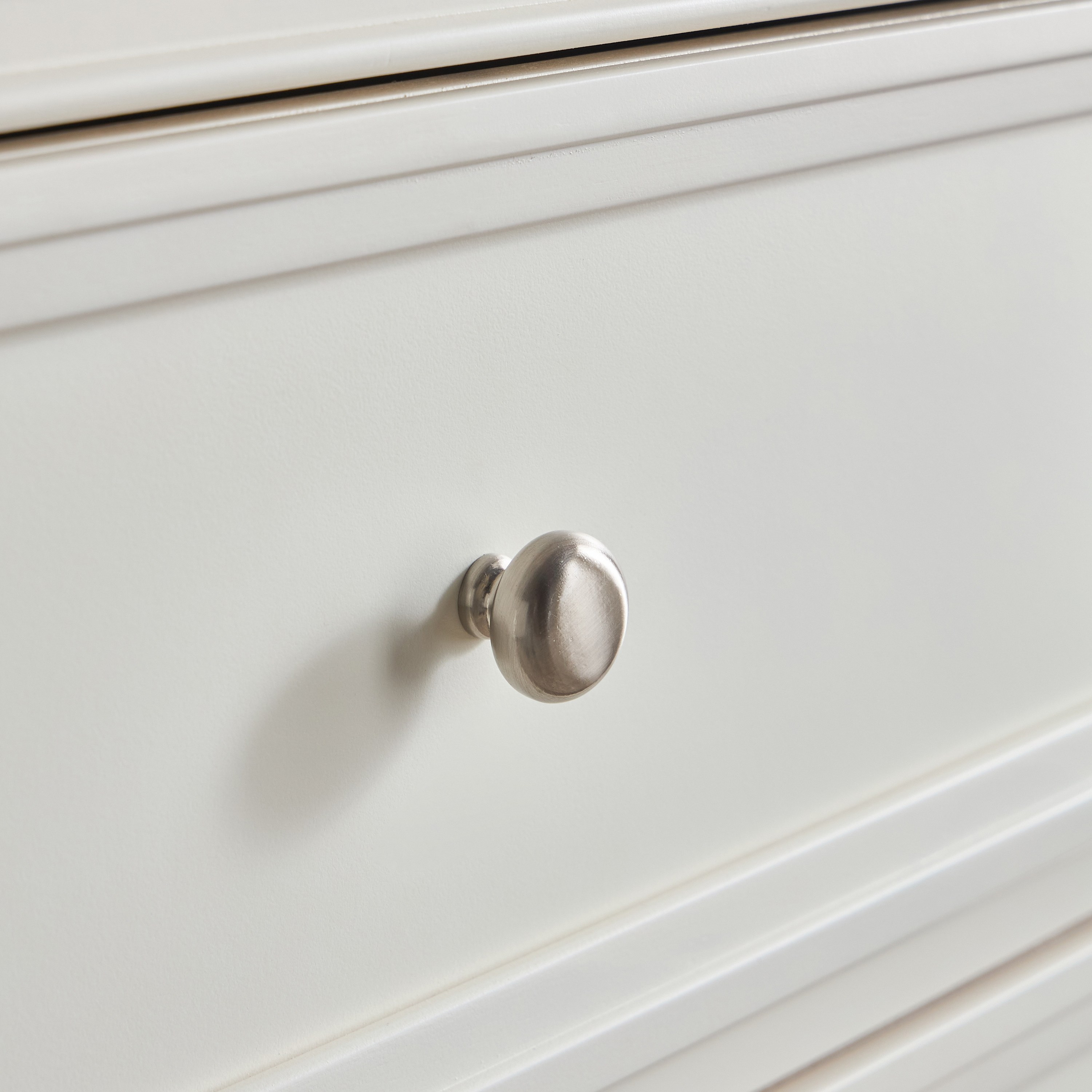Estate 7-Drawer Dresser-furniture-bedroom-dressersandmirrors-image-4