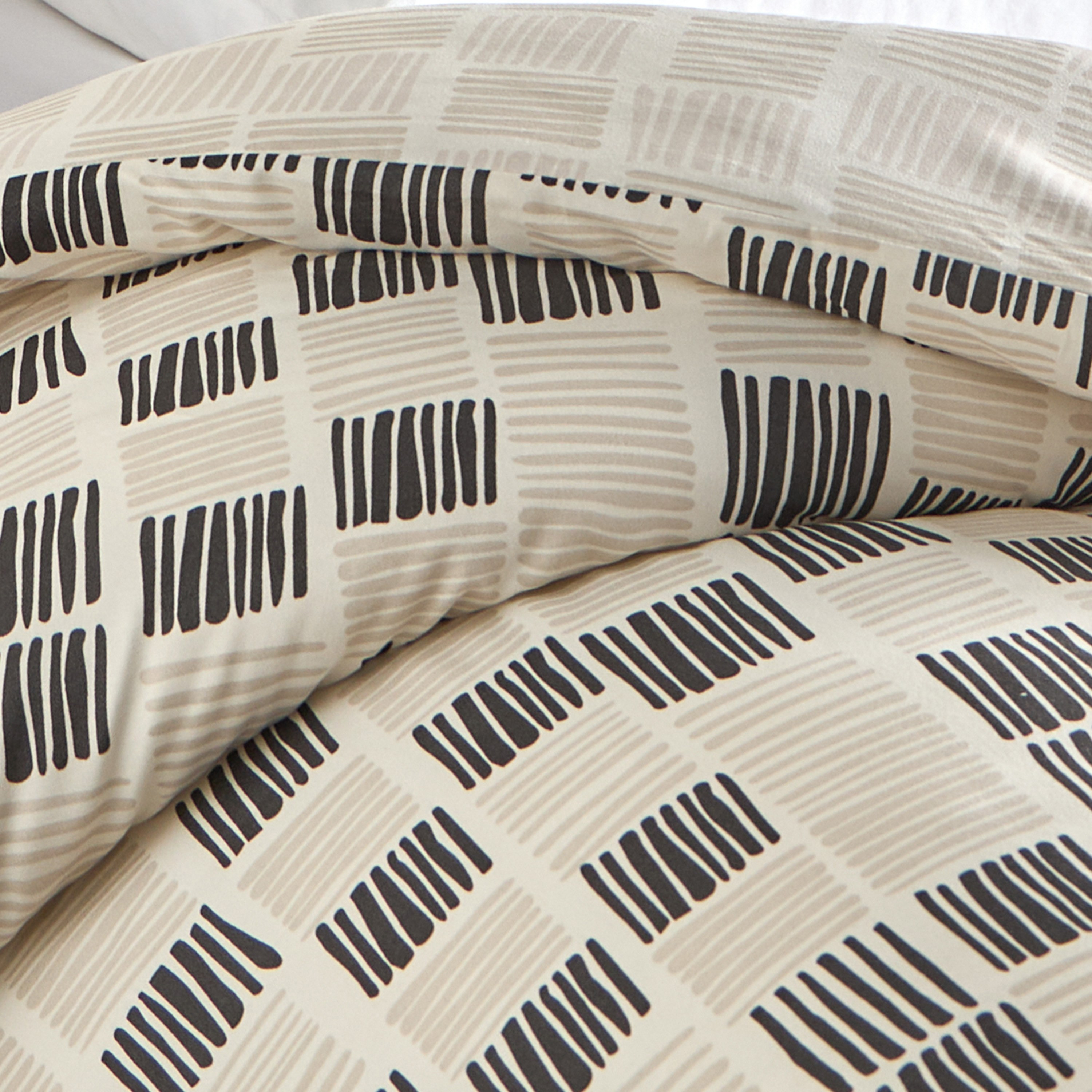 Macoy Microfibre Checkered 2-Piece Full Comforter Set - 160x230 cm-household-bedding-comfortersandbedspreads-comforters-image-5