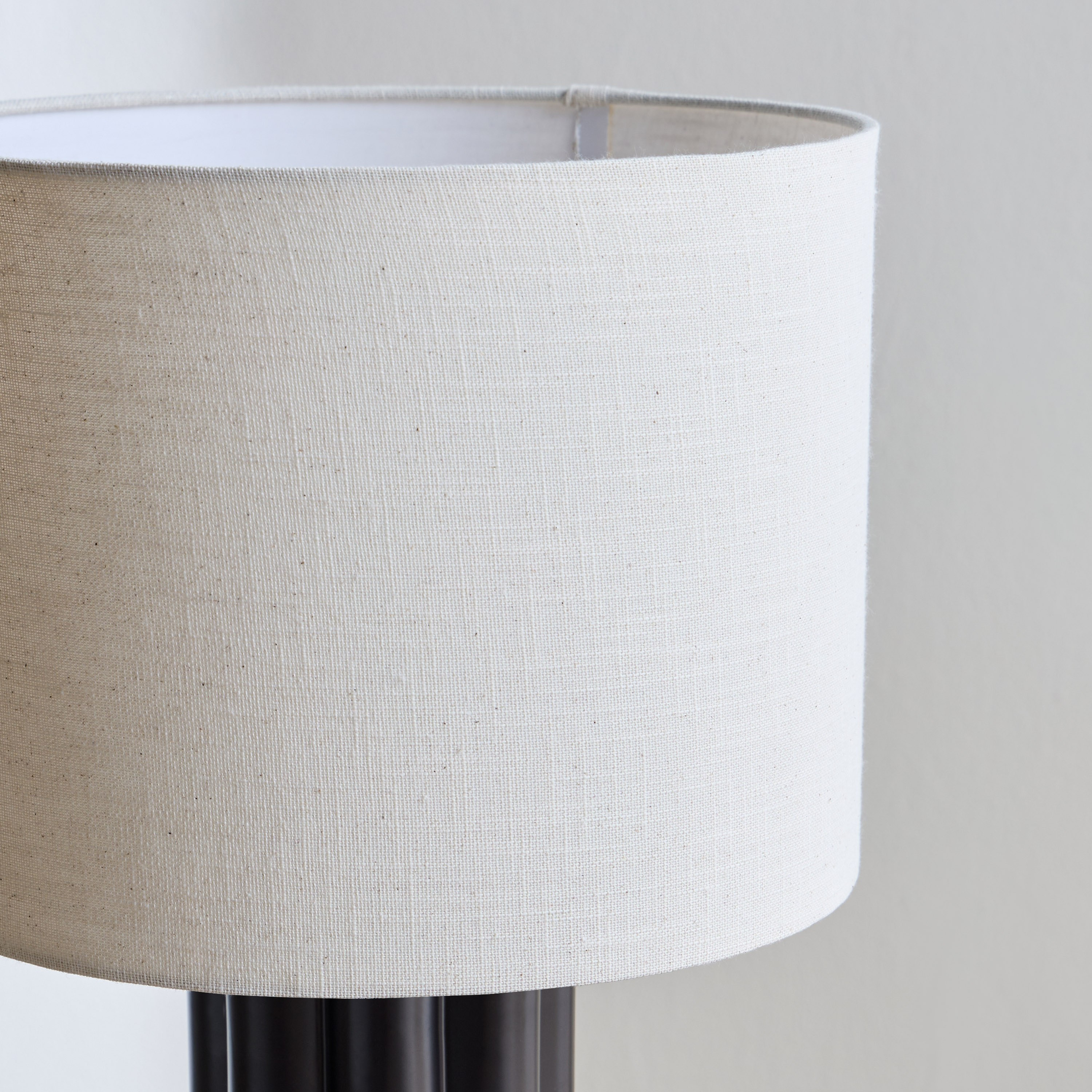 Latin Ceramic Table Lamp - 55 cm-household-lighting-tableanddesklamps-image-3