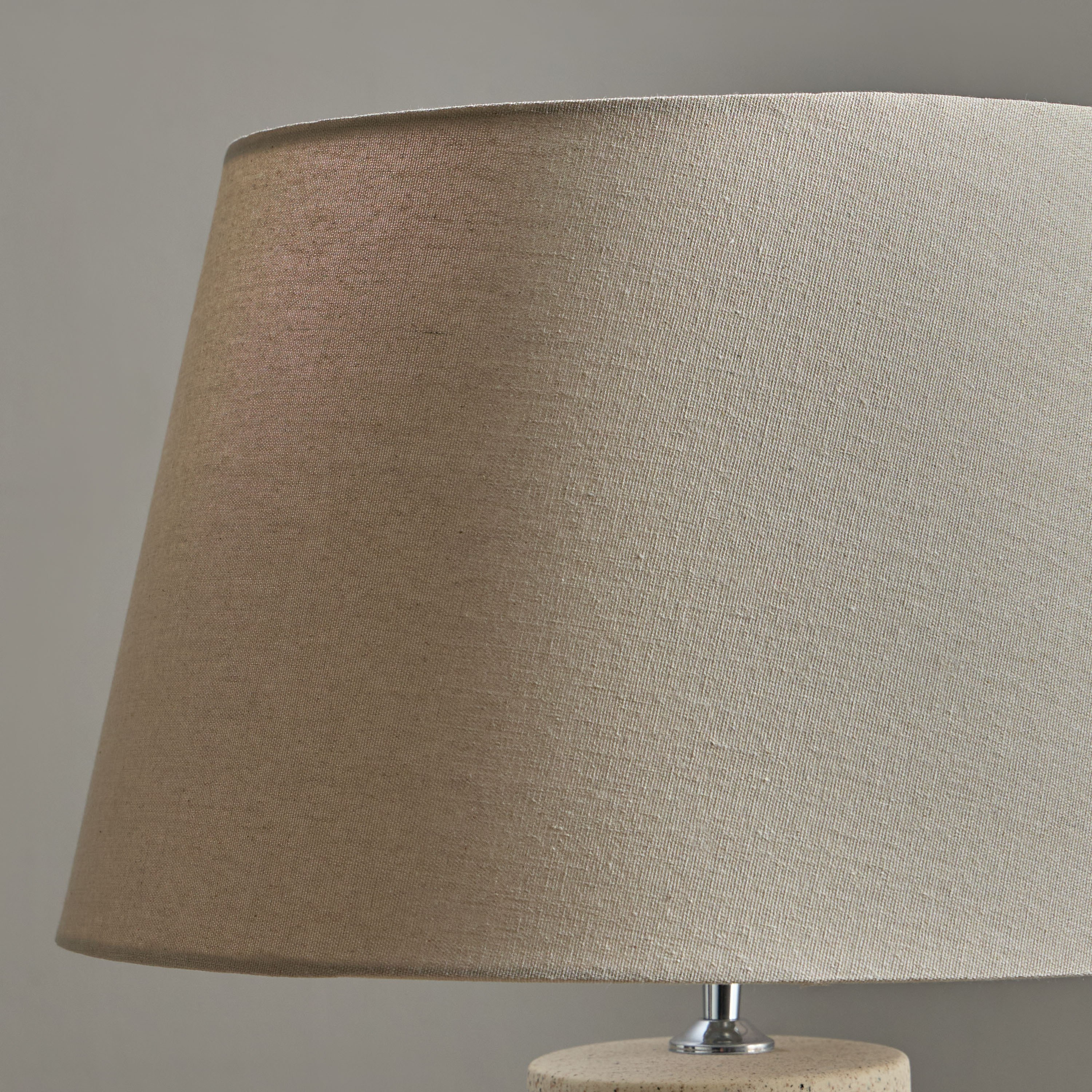 Kelton Ceramic Table Lamp - 73 cm-household-lighting-tableanddesklamps-image-3
