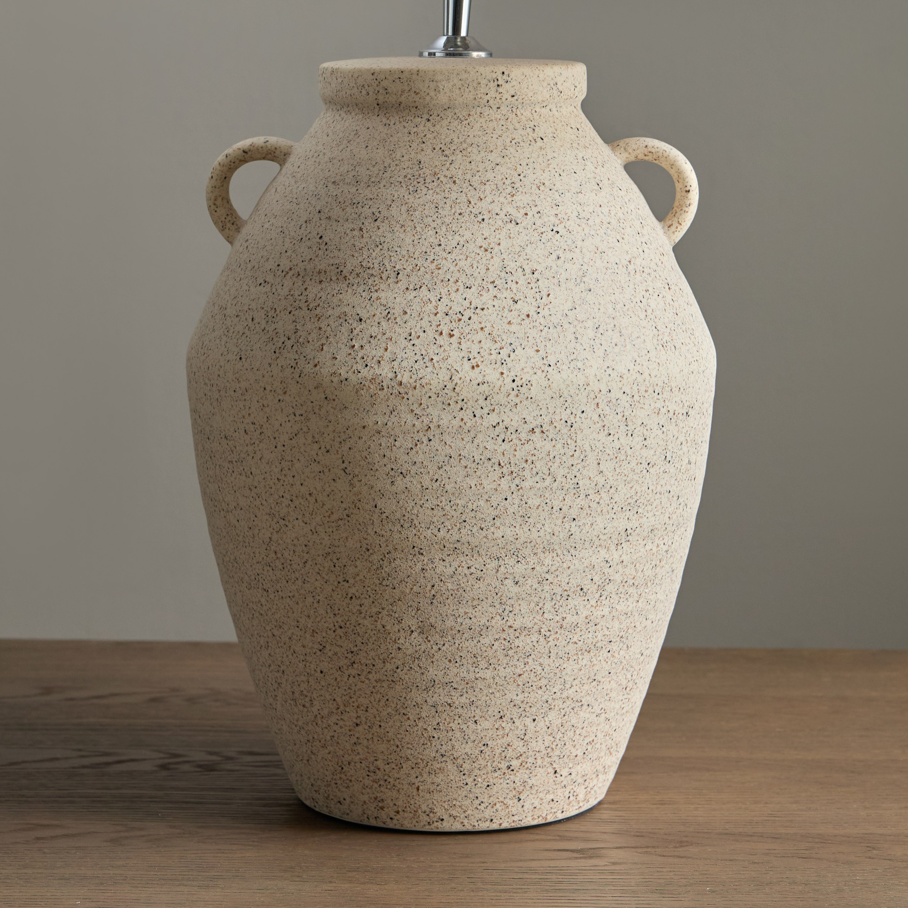 Kelton Ceramic Table Lamp - 73 cm-household-lighting-tableanddesklamps-image-4