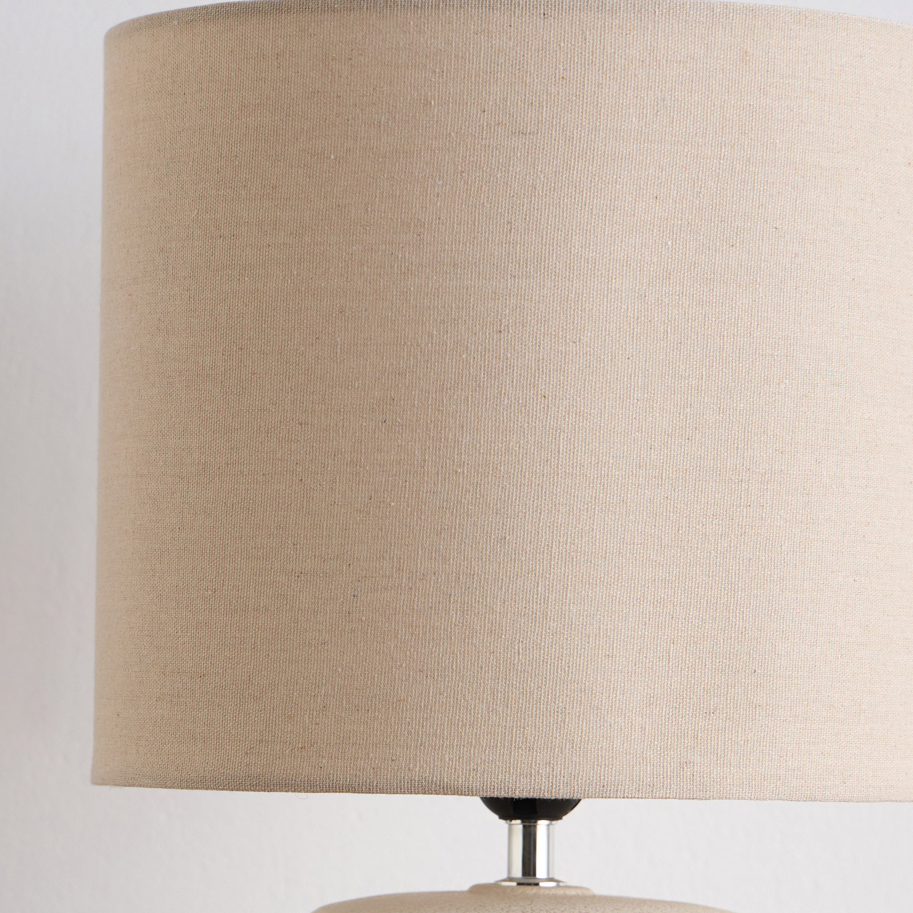 Shelley Ceramic Table Lamp - 57 cm-household-lighting-tableanddesklamps-image-5