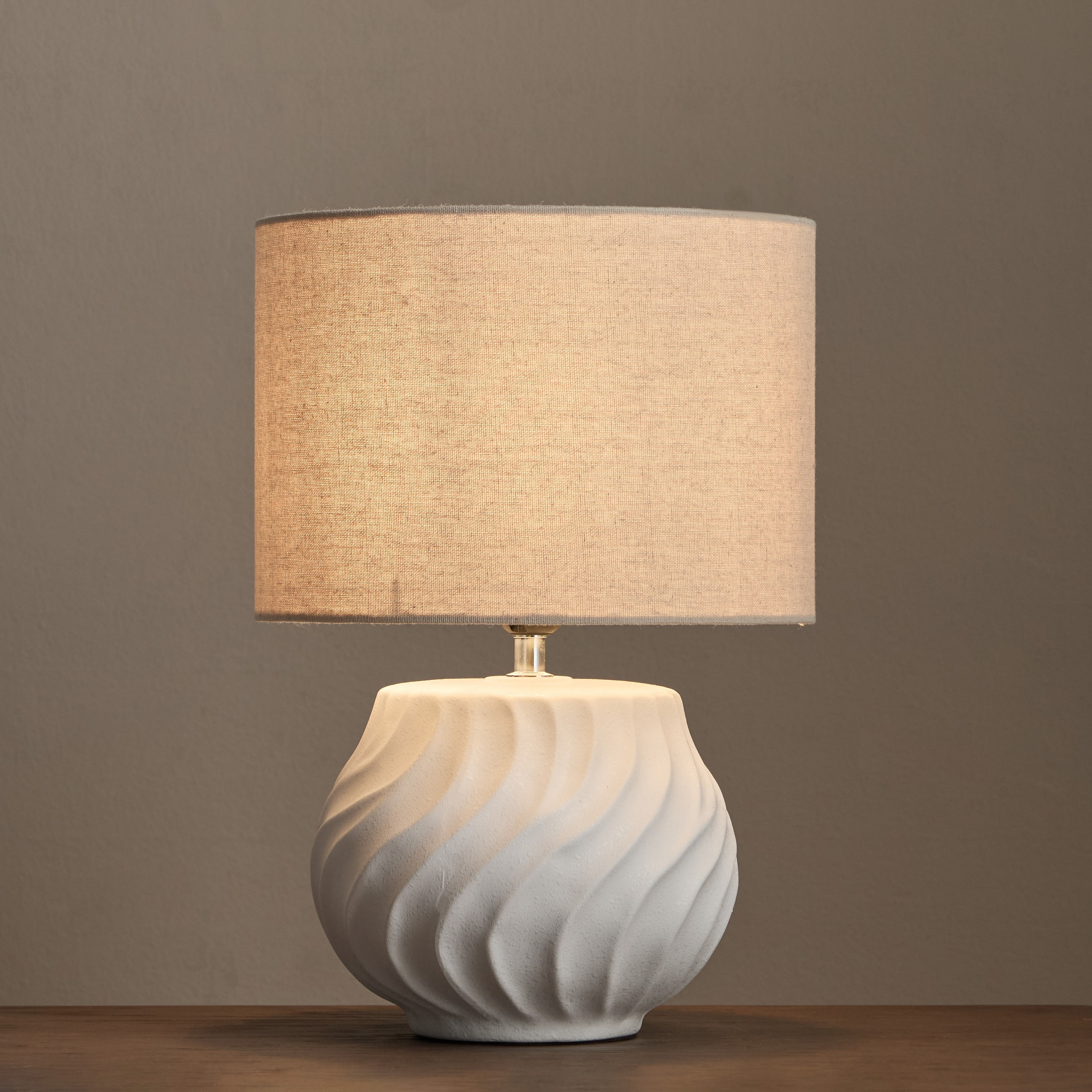 مصباح طاولة سيراميك - كليم - 40 سم-household-lighting-tableanddesklamps-image-2