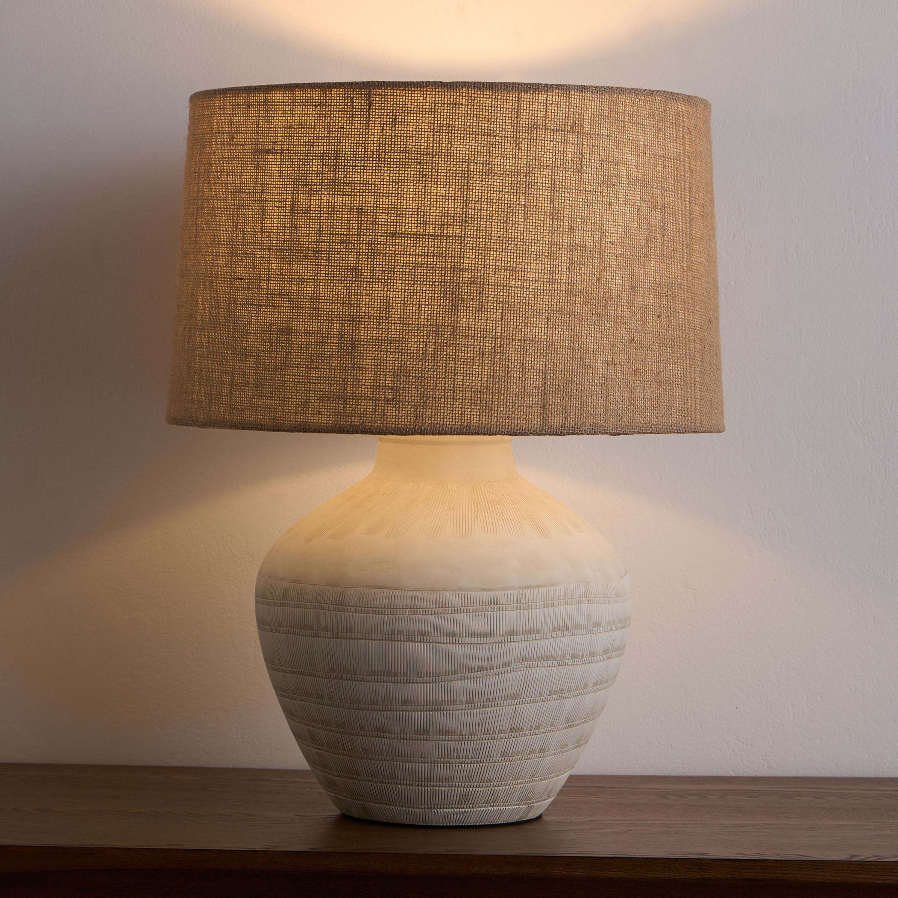 مصباح طاولة سيراميك - هاملتون - 54 سم-household-lighting-tableanddesklamps-image-4