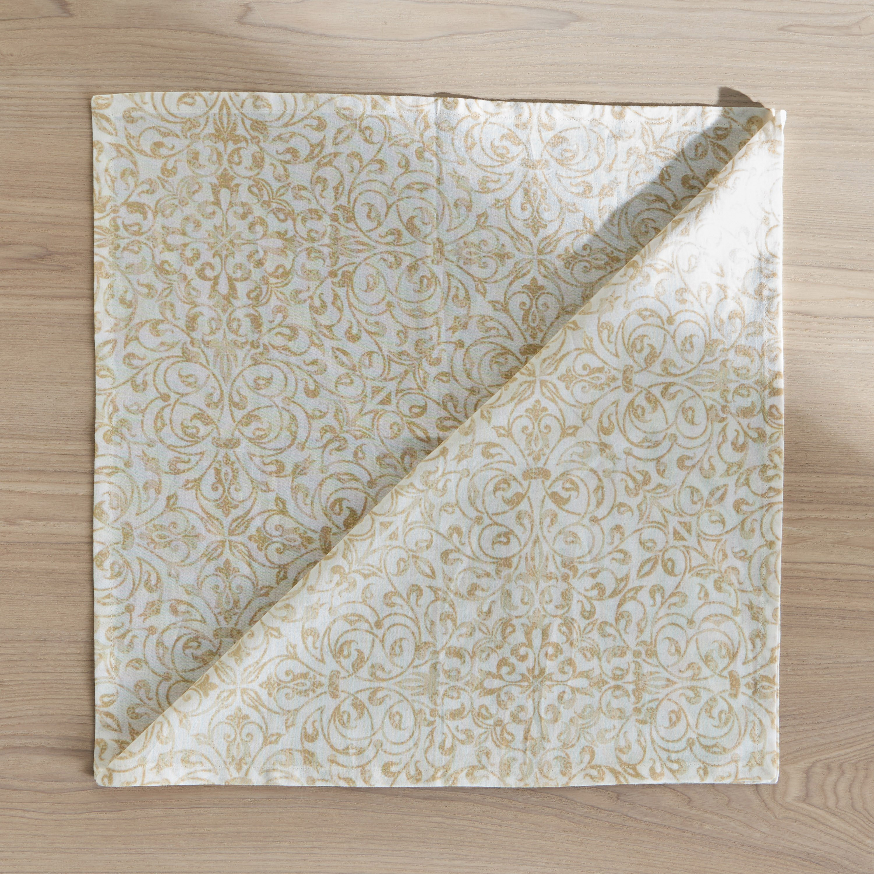 Paisley 4-Piece Napkin Set - 45x45 cm-household-dining-tablelinen-napkinsandaccessories-image-1