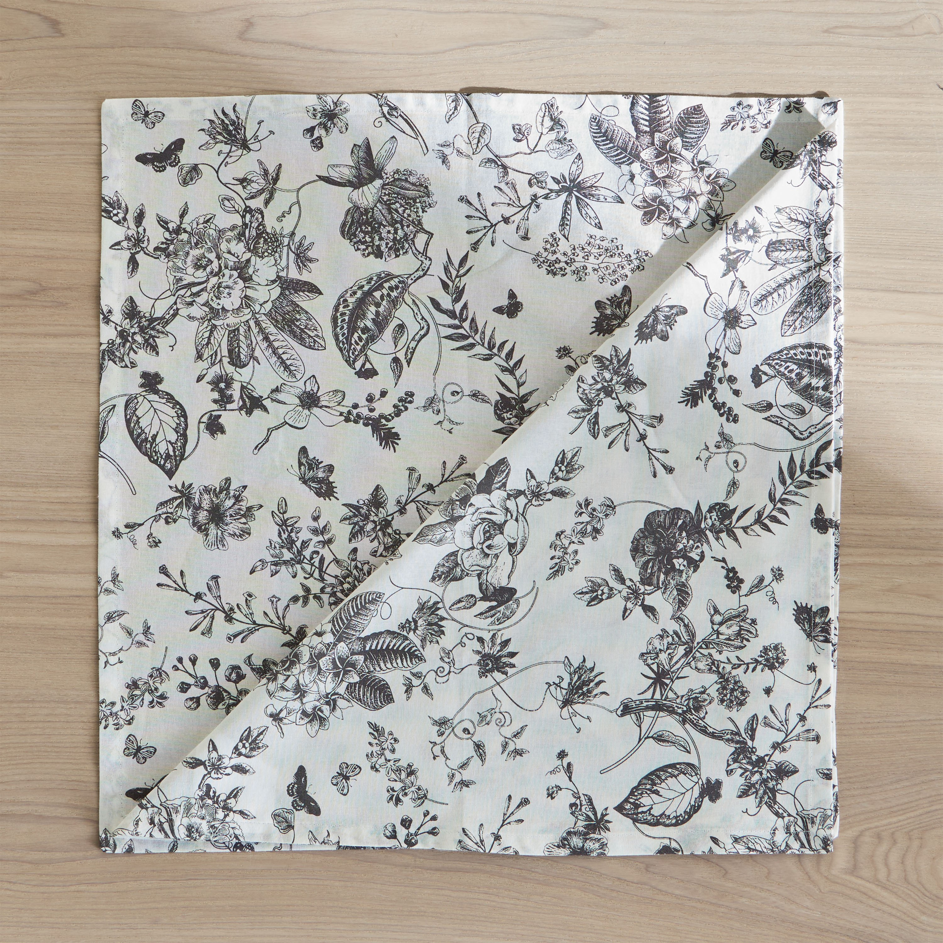 Botanica 4-Piece Napkin Set - 45x45 cm-household-dining-tablelinen-napkinsandaccessories-image-1
