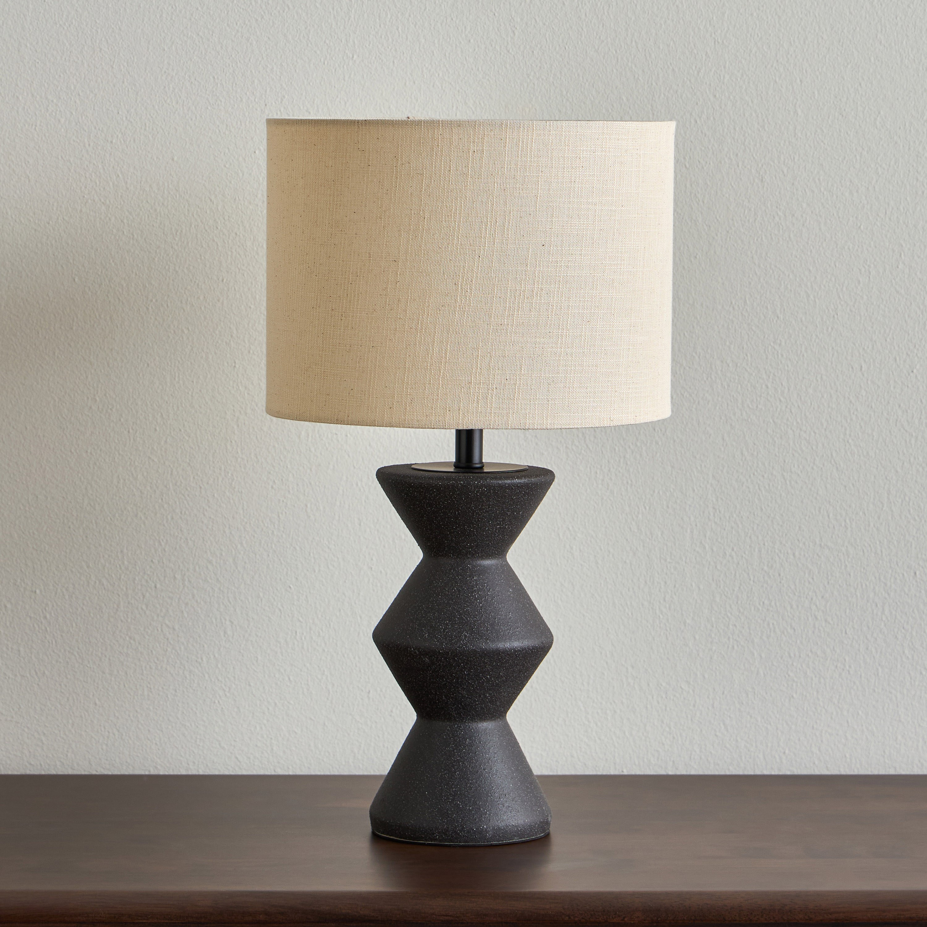 Ehren Ceramic Table Lamp - 49 cm-household-lighting-tableanddesklamps-image-1