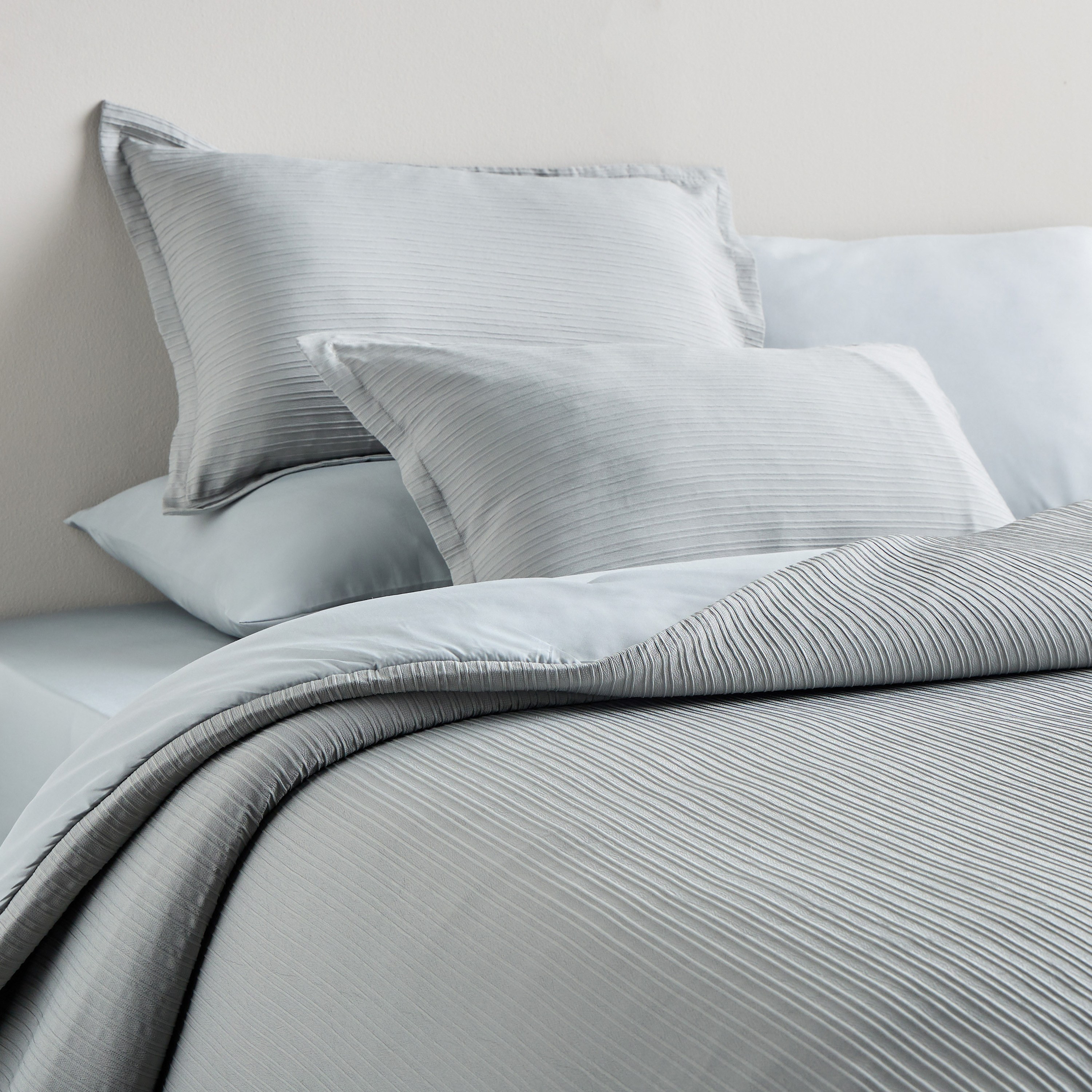 Rory 6-Piece Super King Comforter and Sheet Set - 240x260 cm-household-bedding-comfortersandbedspreads-bedinabag-image-1