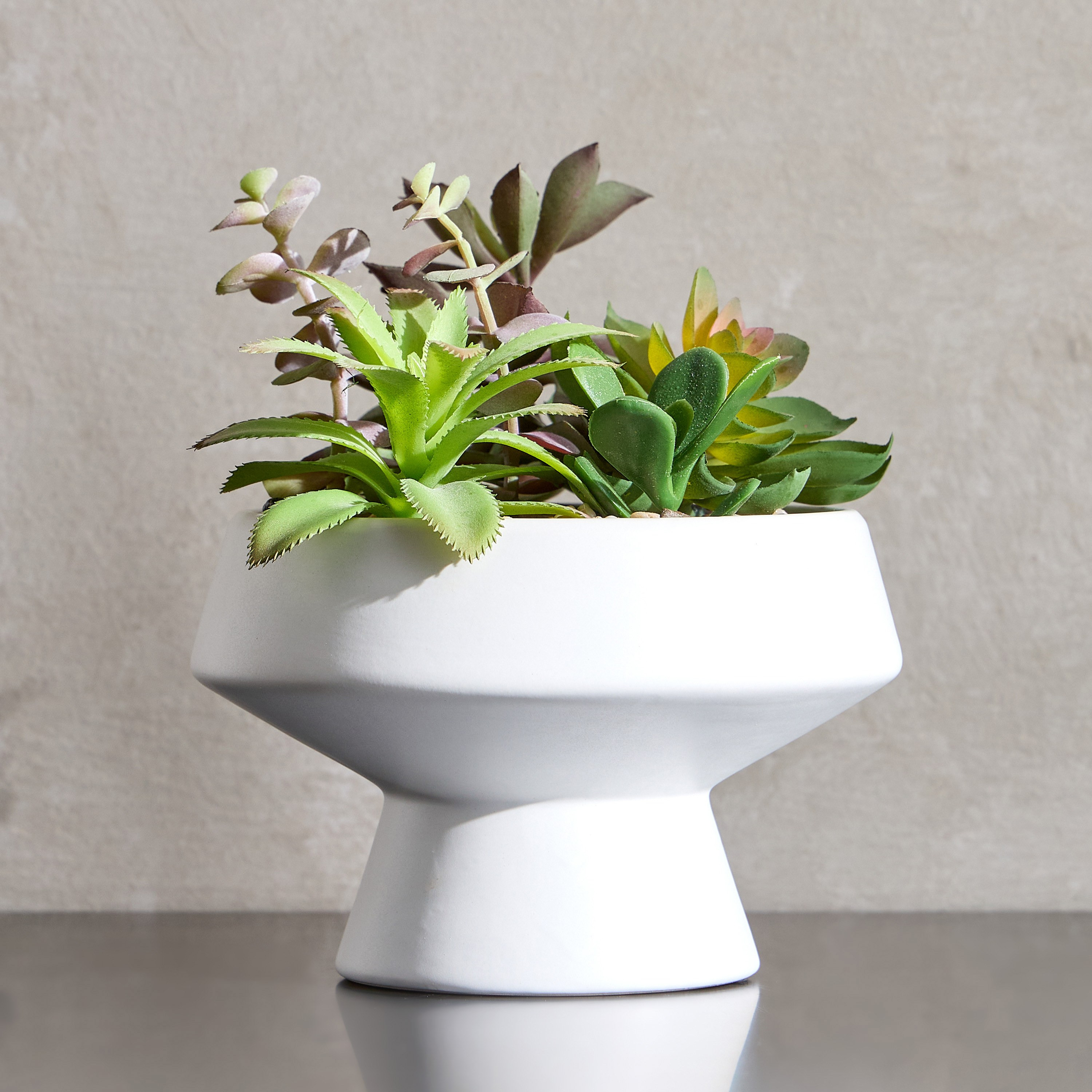 نباتات عصارية صناعية متنوعة في وعاء - تيرا - 20 سم-household-gardenandoutdoor-artificialplants-succulents-image-1