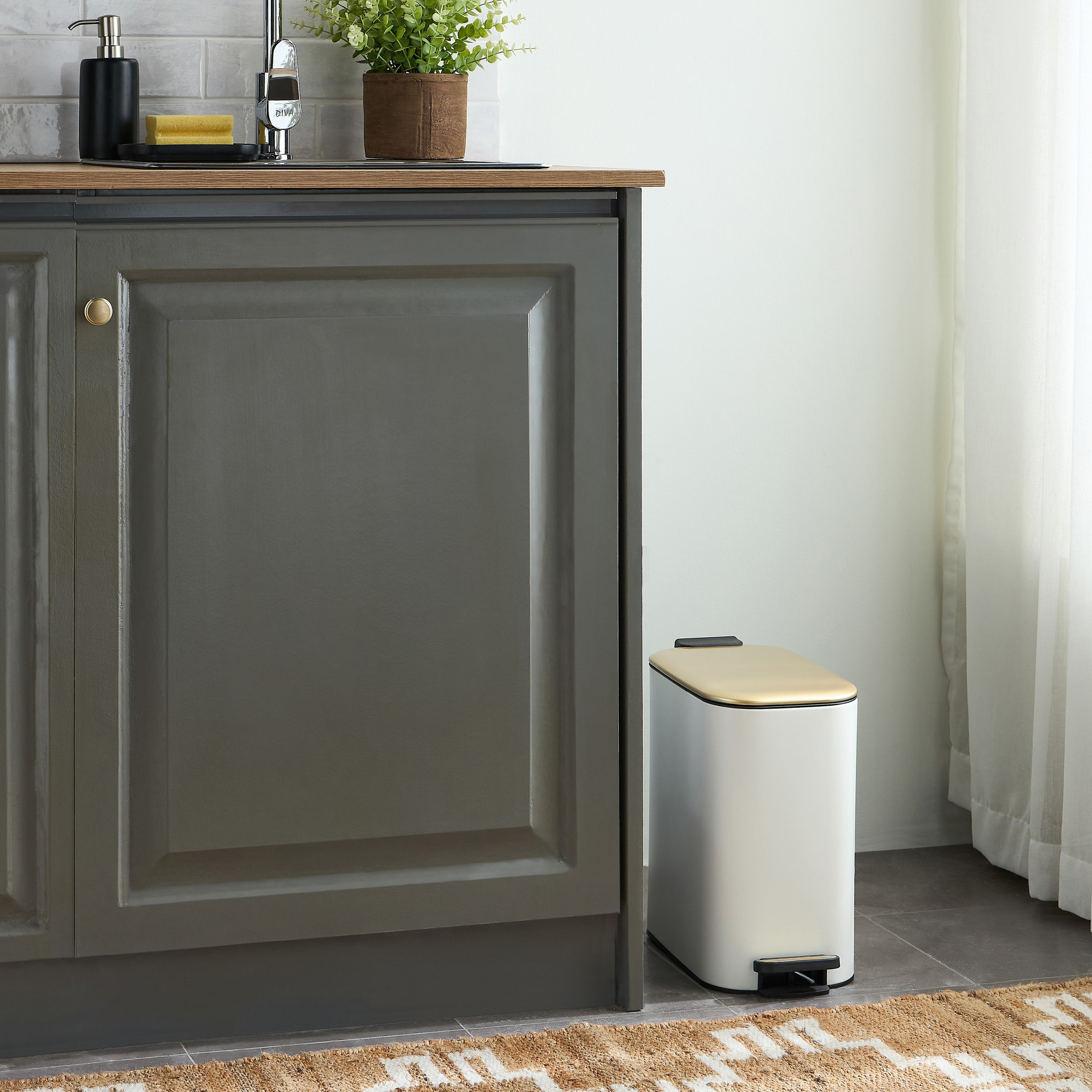 Jason Pedal Waste Bin - 12 L-household-bathandlaundry-wastebinsandaccessories-image-6