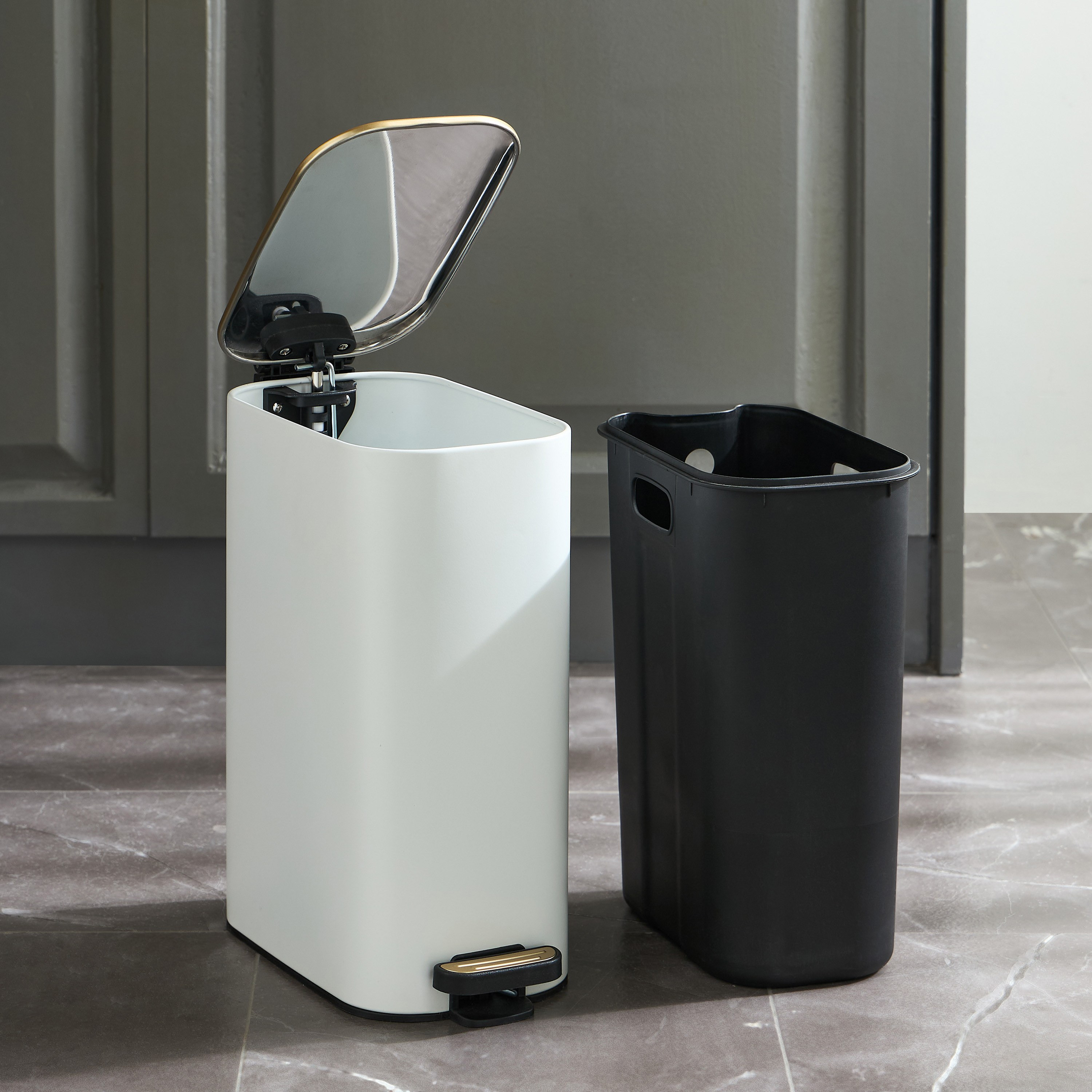Jason Pedal Waste Bin - 8 L-household-bathandlaundry-wastebinsandaccessories-image-2