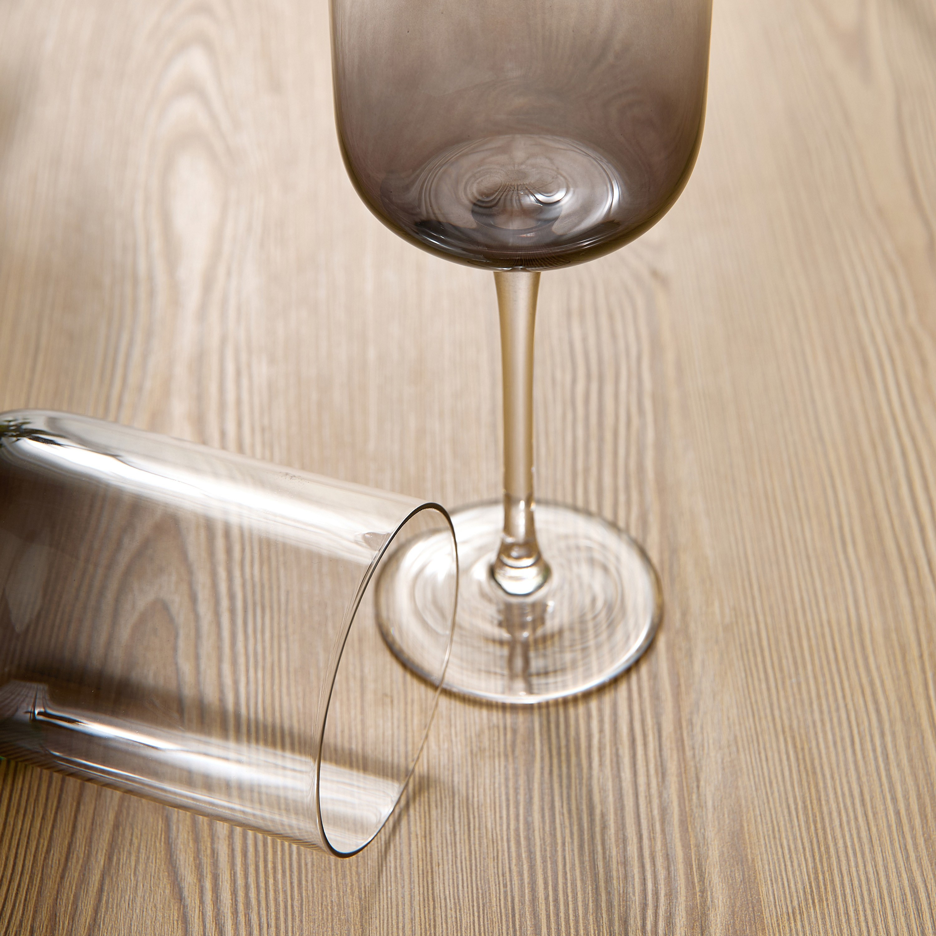 Gradient 6-Piece Stem Glass Set - 435 ml-household-dining-glassware-stemware-image-3