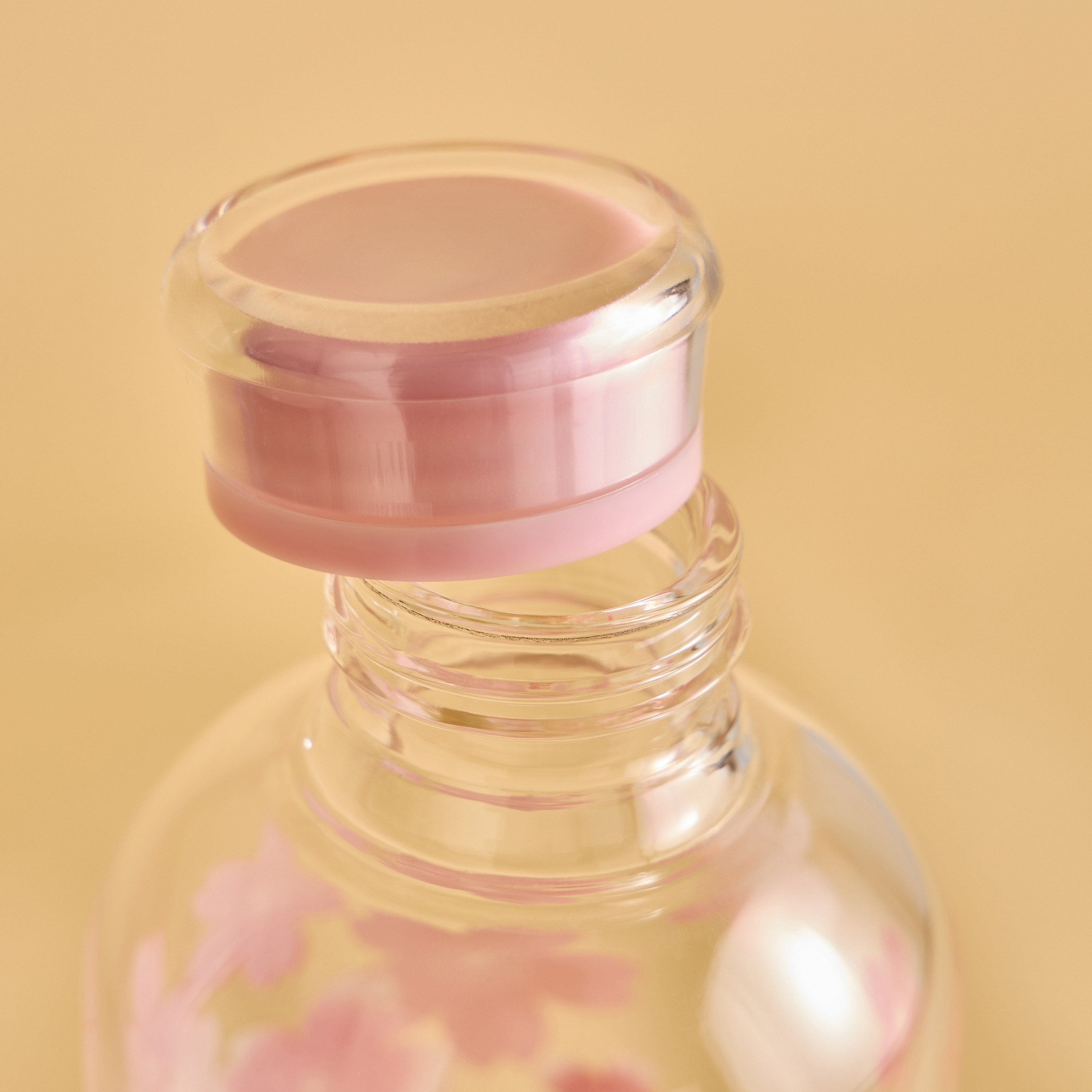 قارورة ماء من زجاج البوروسيليكات - كاميليا - 1 لتر-household-dining-drinkserveware-bottles-image-3