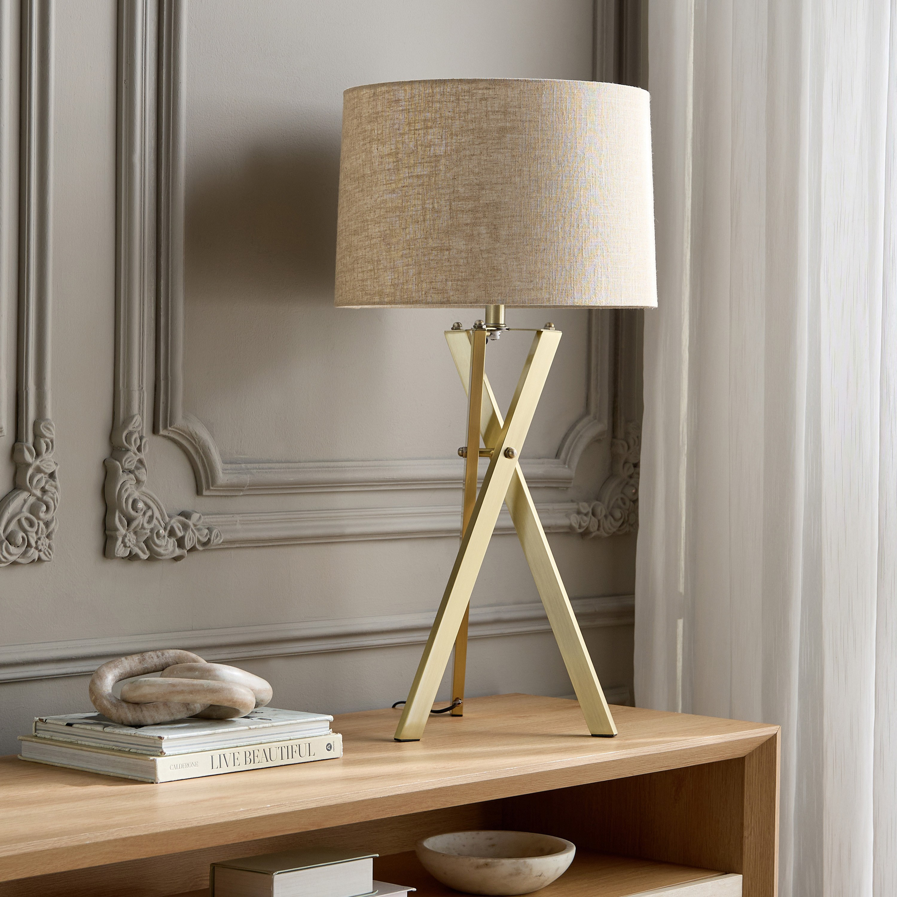 Sadie Metal Table Lamp - 79 cm-household-lighting-tableanddesklamps-image-5