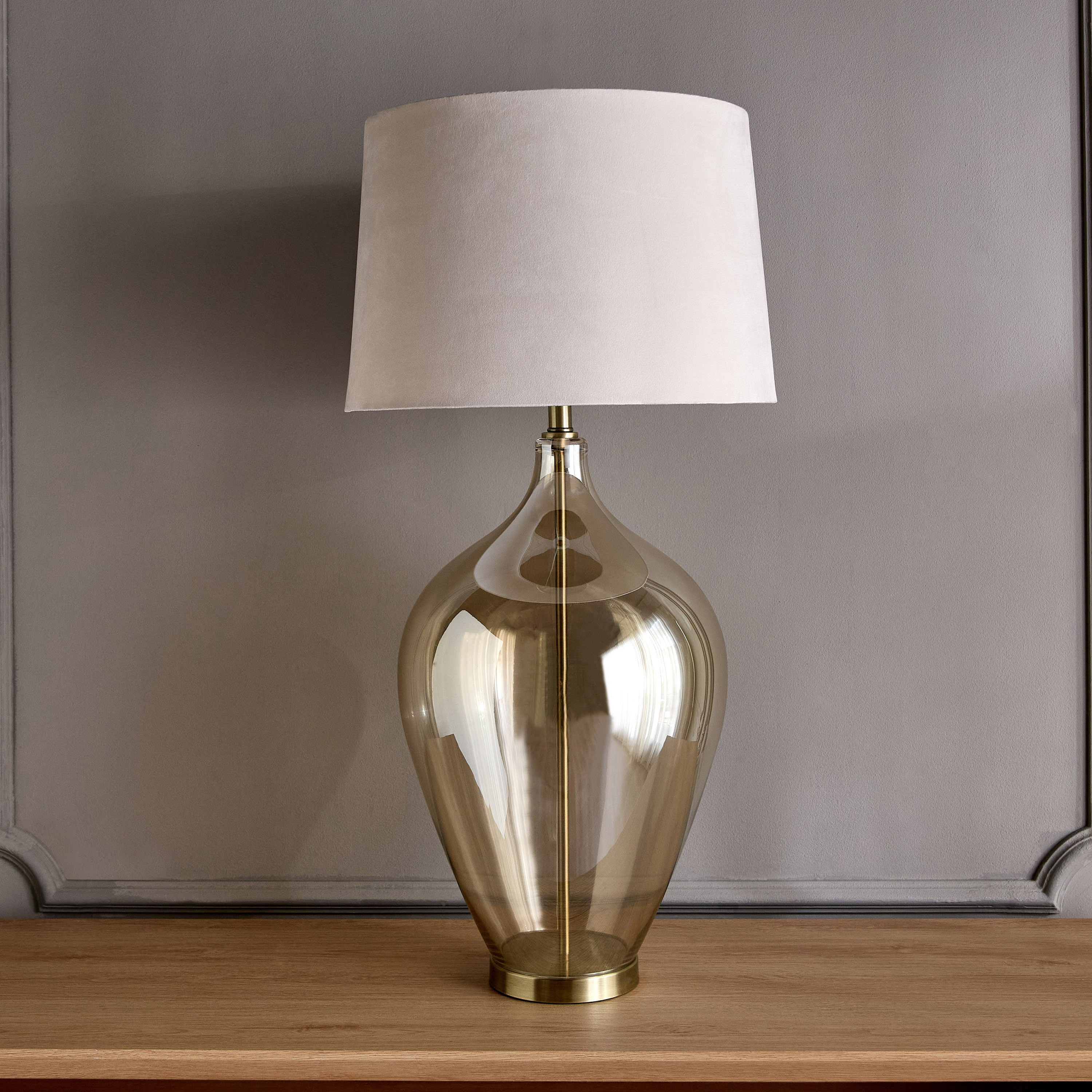 Kinsley Glass Table Lamp - 89 cm-household-lighting-tableanddesklamps-image-1