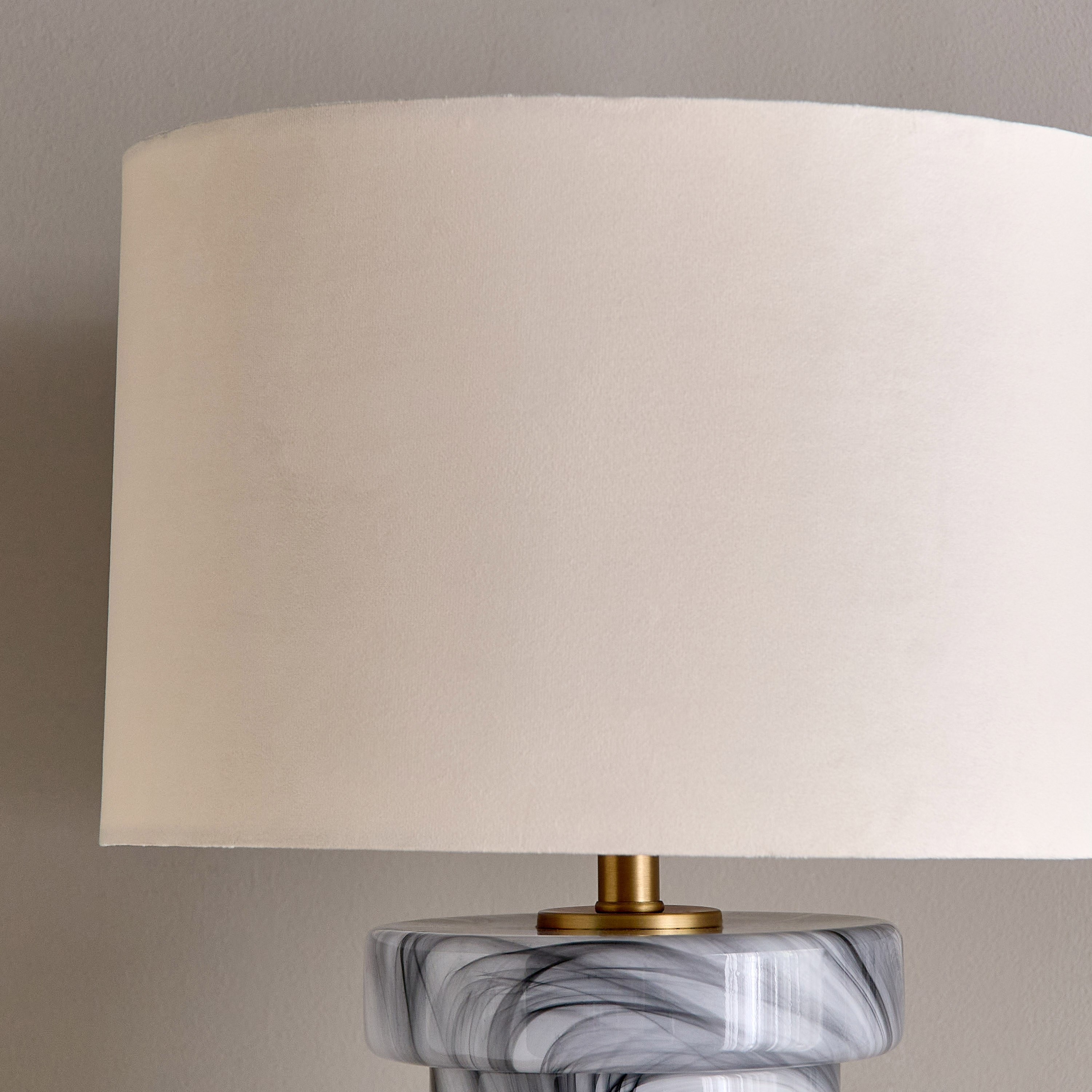 Ezra Glass Table Lamp - 76 cm-household-lighting-tableanddesklamps-image-3