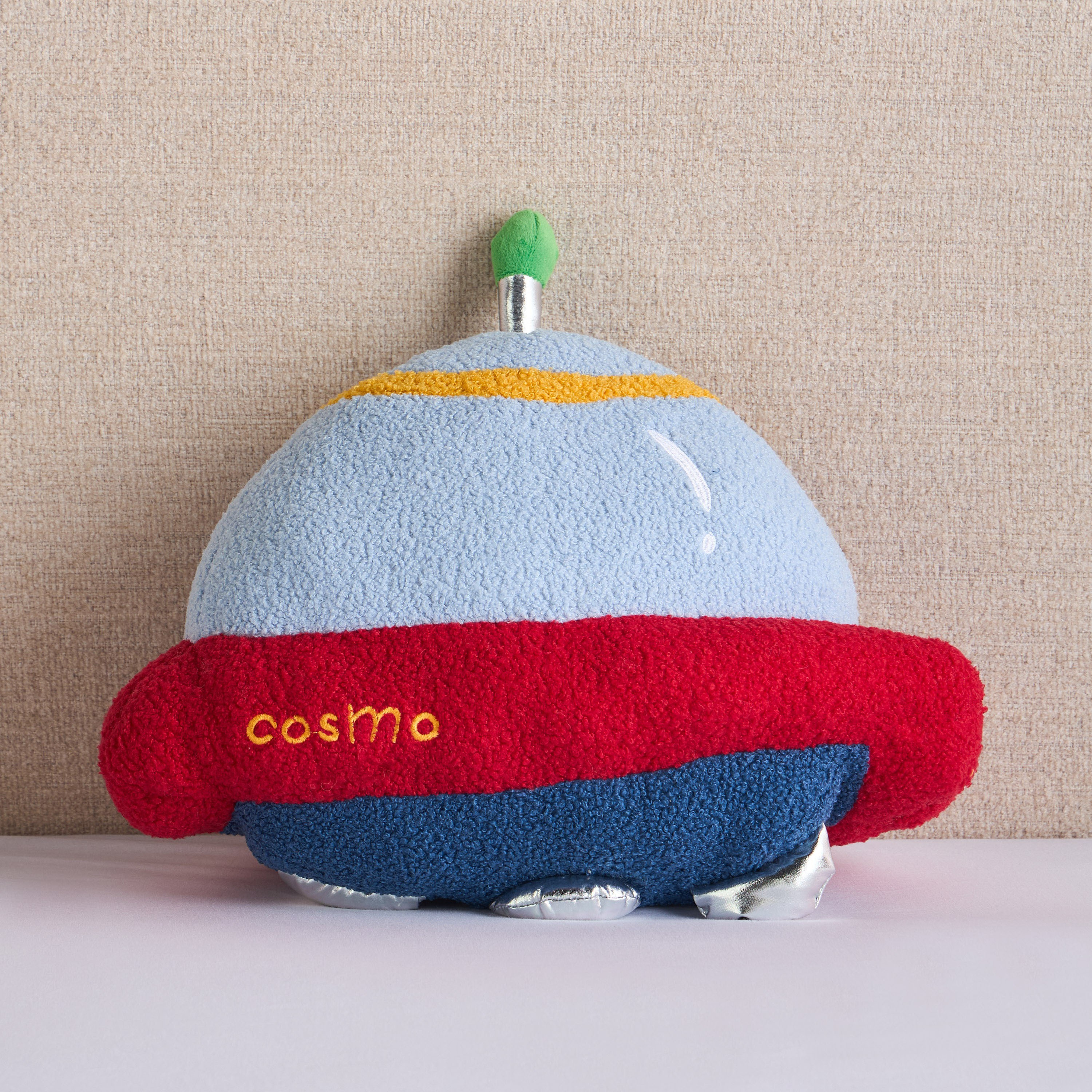 UFO Cushion - 50x45x5 cm