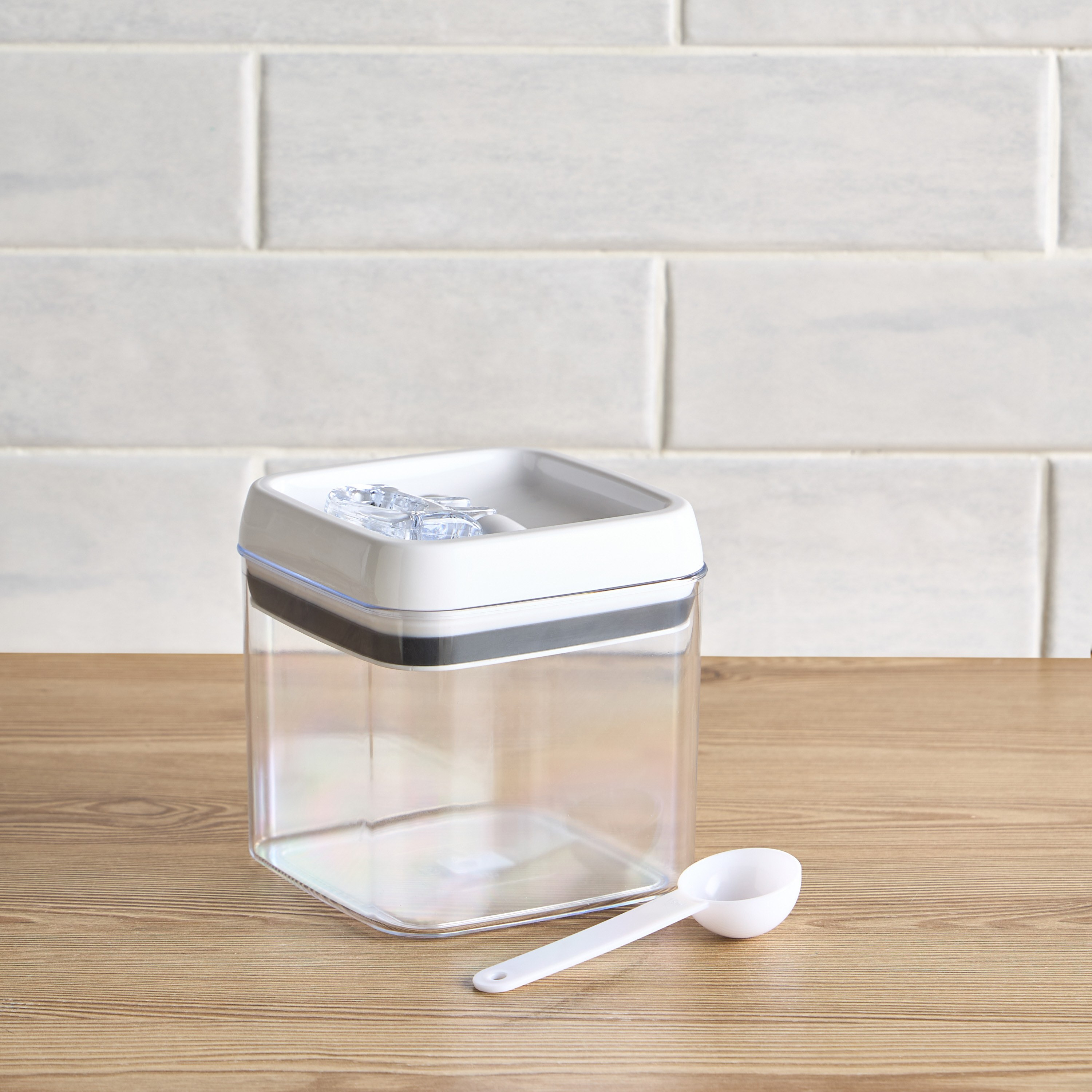 Bistro Canister - 1 L-household-kitchen-foodstorage-canistersandjars-image-1