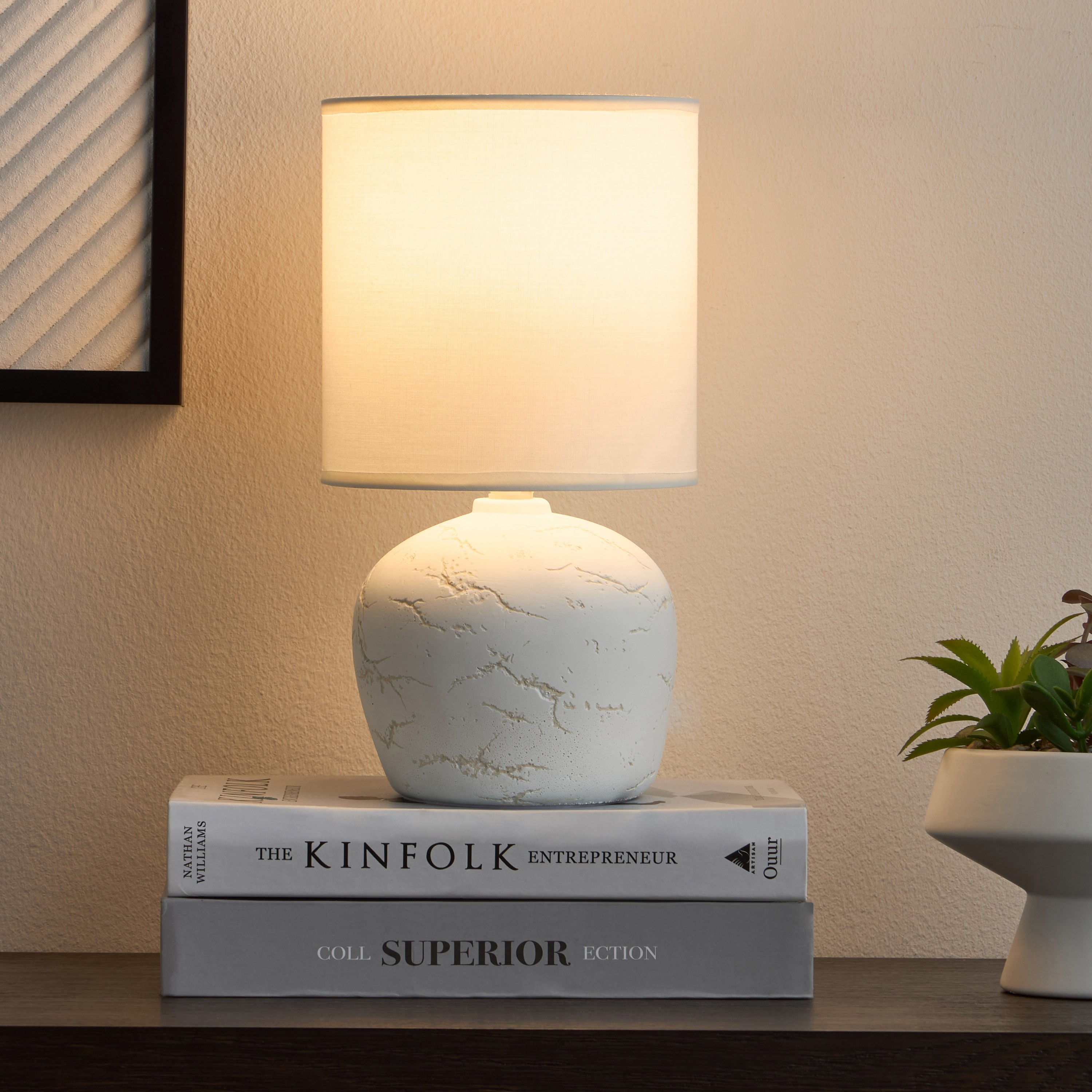 Gordon Concrete Table Lamp - 32 cm-household-lighting-tableanddesklamps-image-4