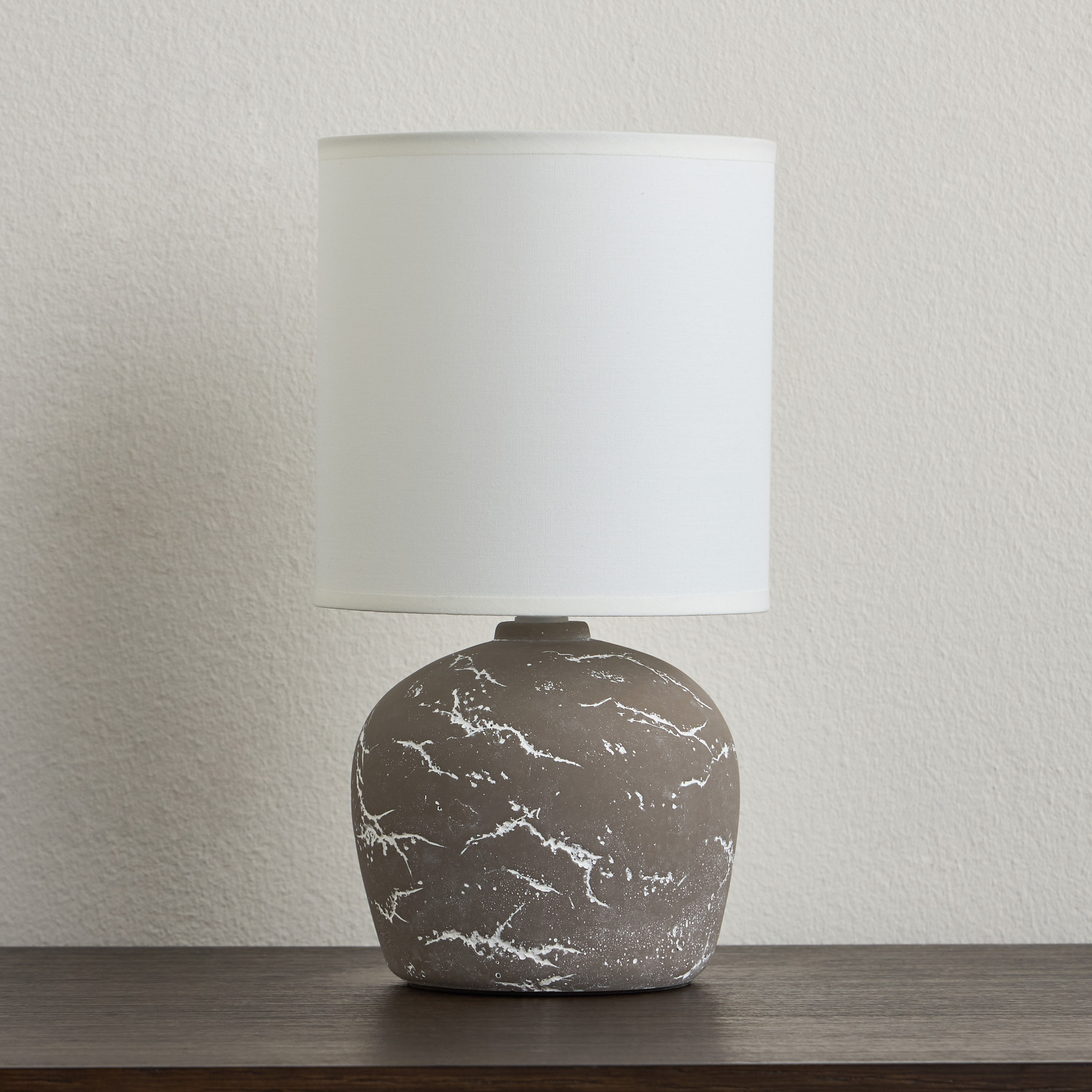 Gordon Concrete Table Lamp - 32 cm-household-lighting-tableanddesklamps-image-1