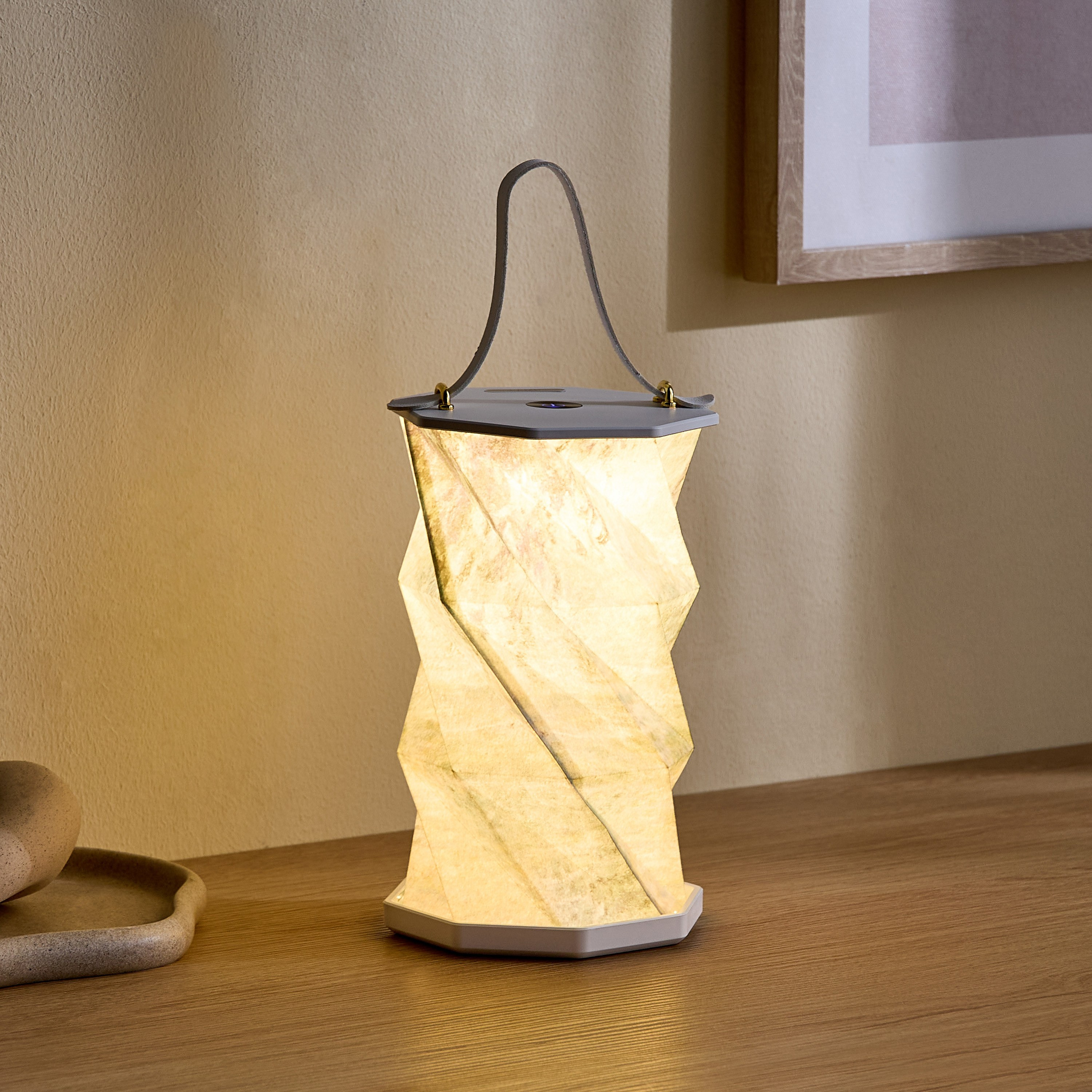 Ruta USB Operated LED Rotating Lamp-household-lighting-decorativelighting-noveltylights-image-5