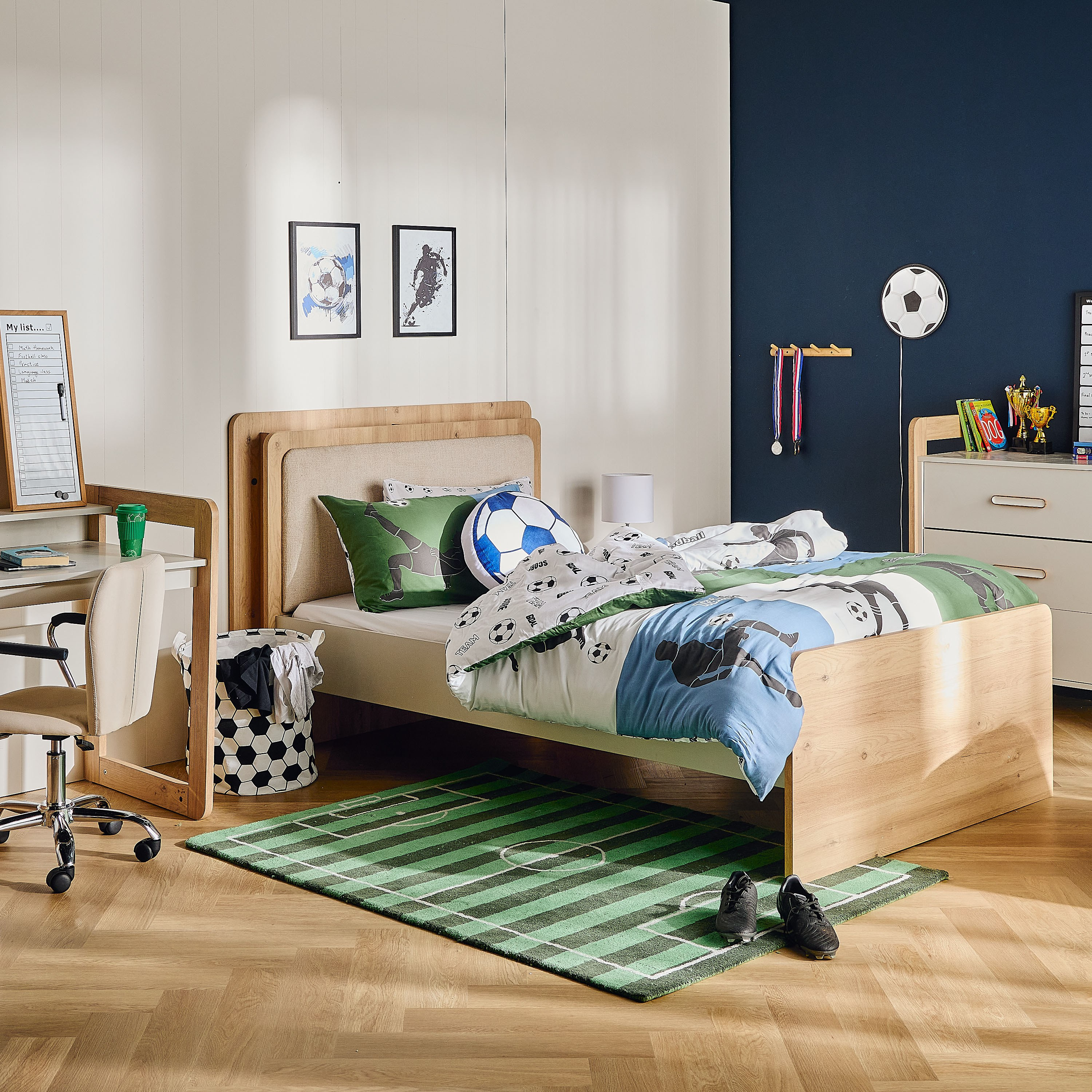 Thomas Football Field Handtufted Rug - 120x160 cm-babyandkids-rugsandcarpets-rugs-image-5