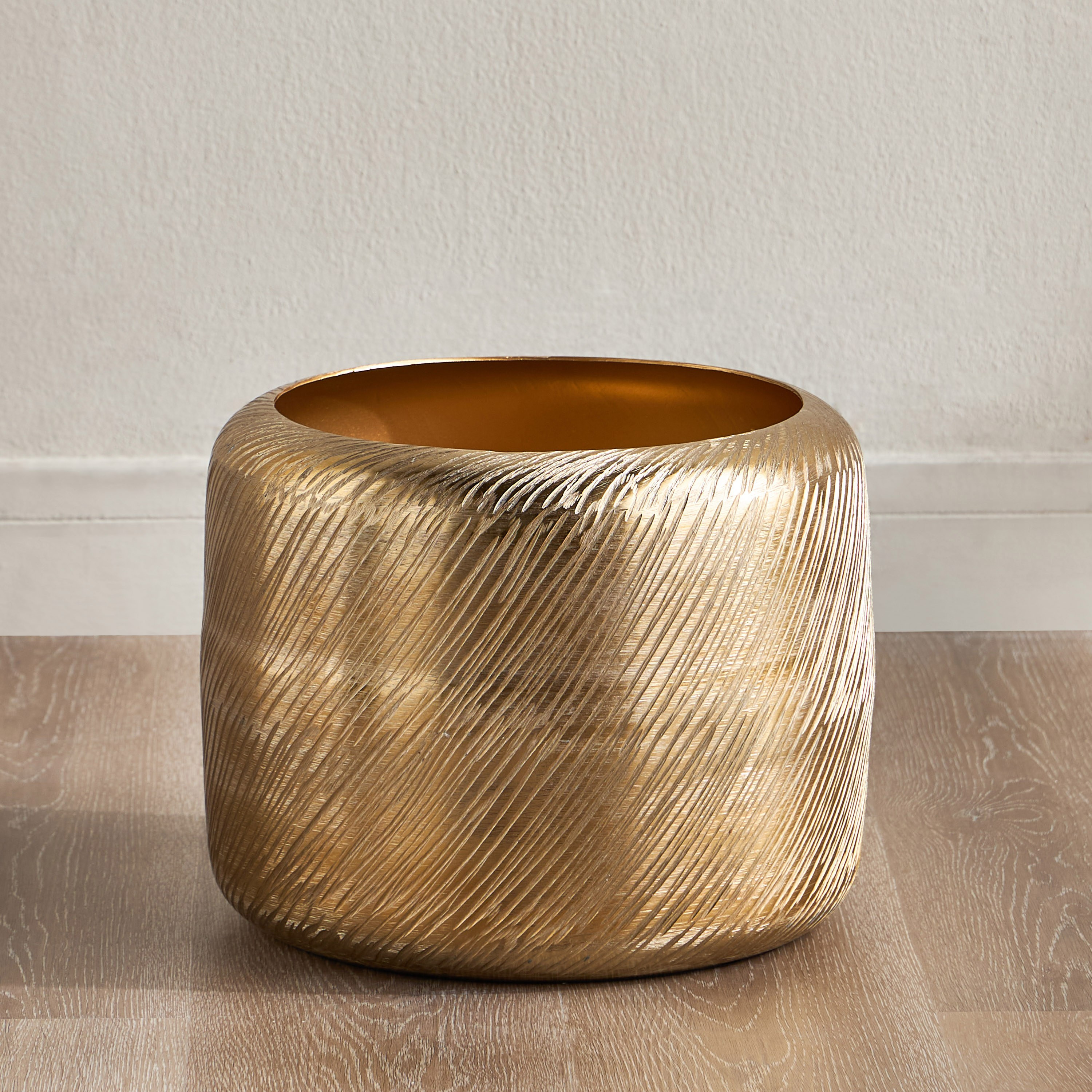 Alu Streaked Metal Planter - 28 cm-household-gardenandoutdoor-potsandplanters-planters-image-2