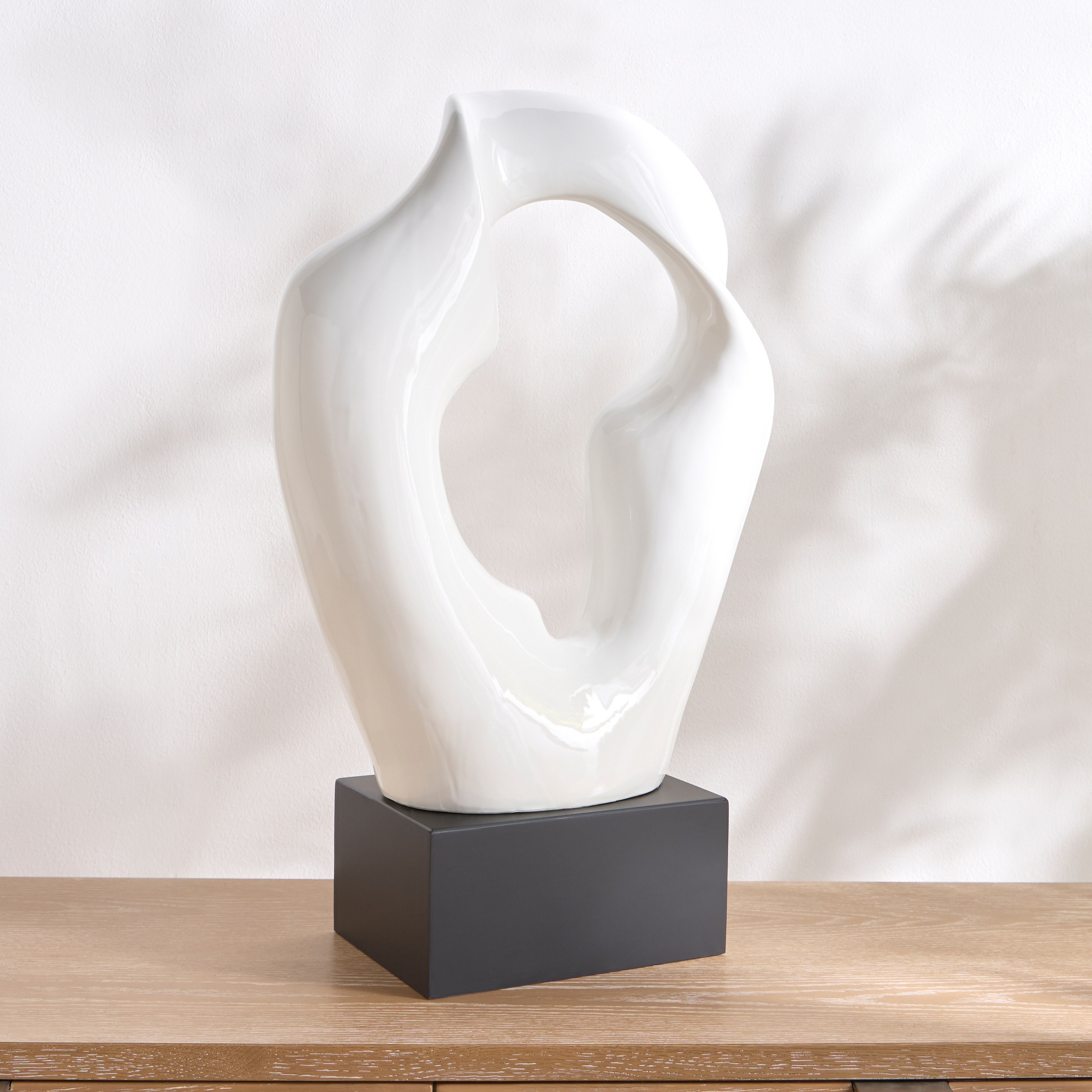 Desert Elegance Circular Decorative Accent