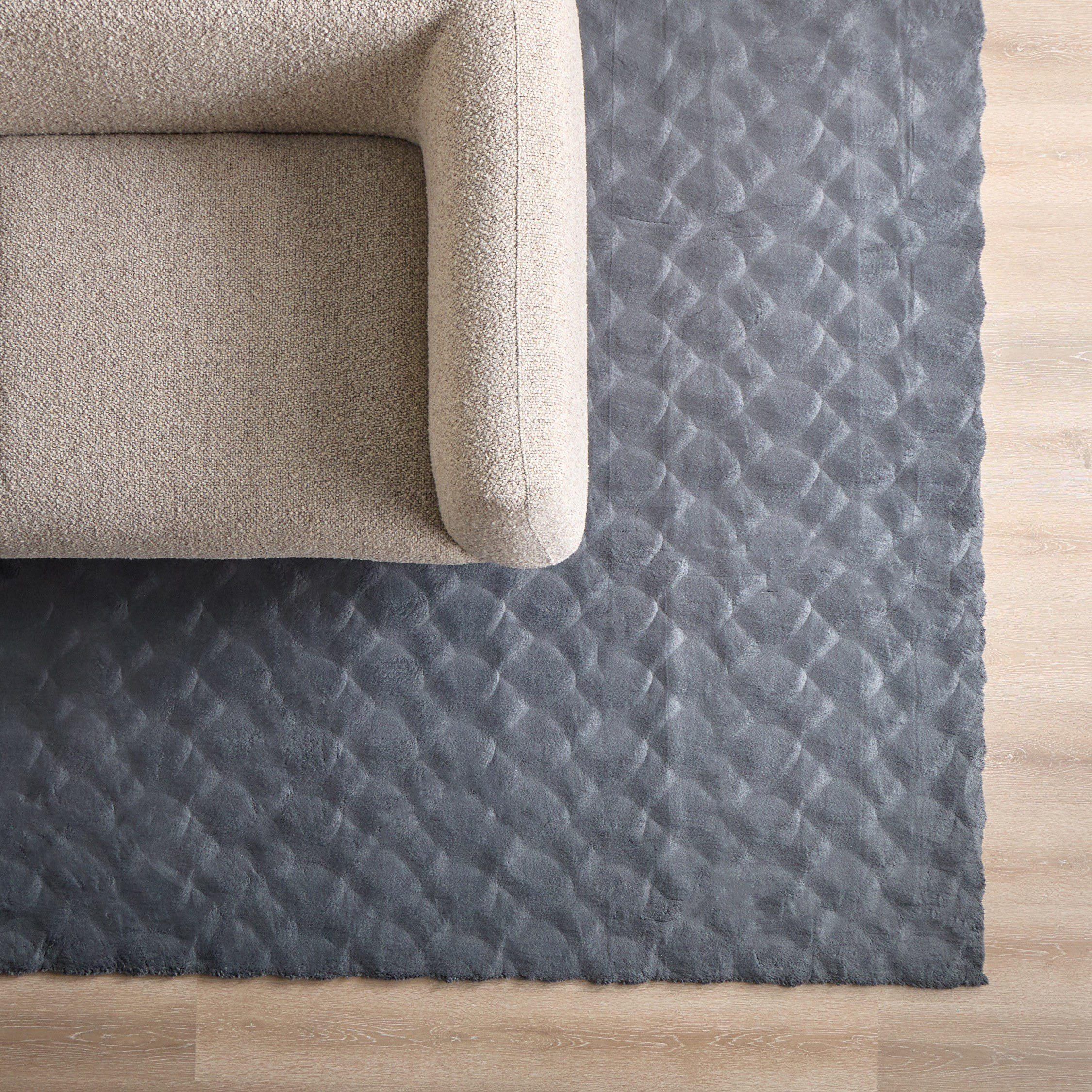 سجادة كثيفة - لويزا - 200x290 سم-household-rugsandcarpets-rugs-image-1