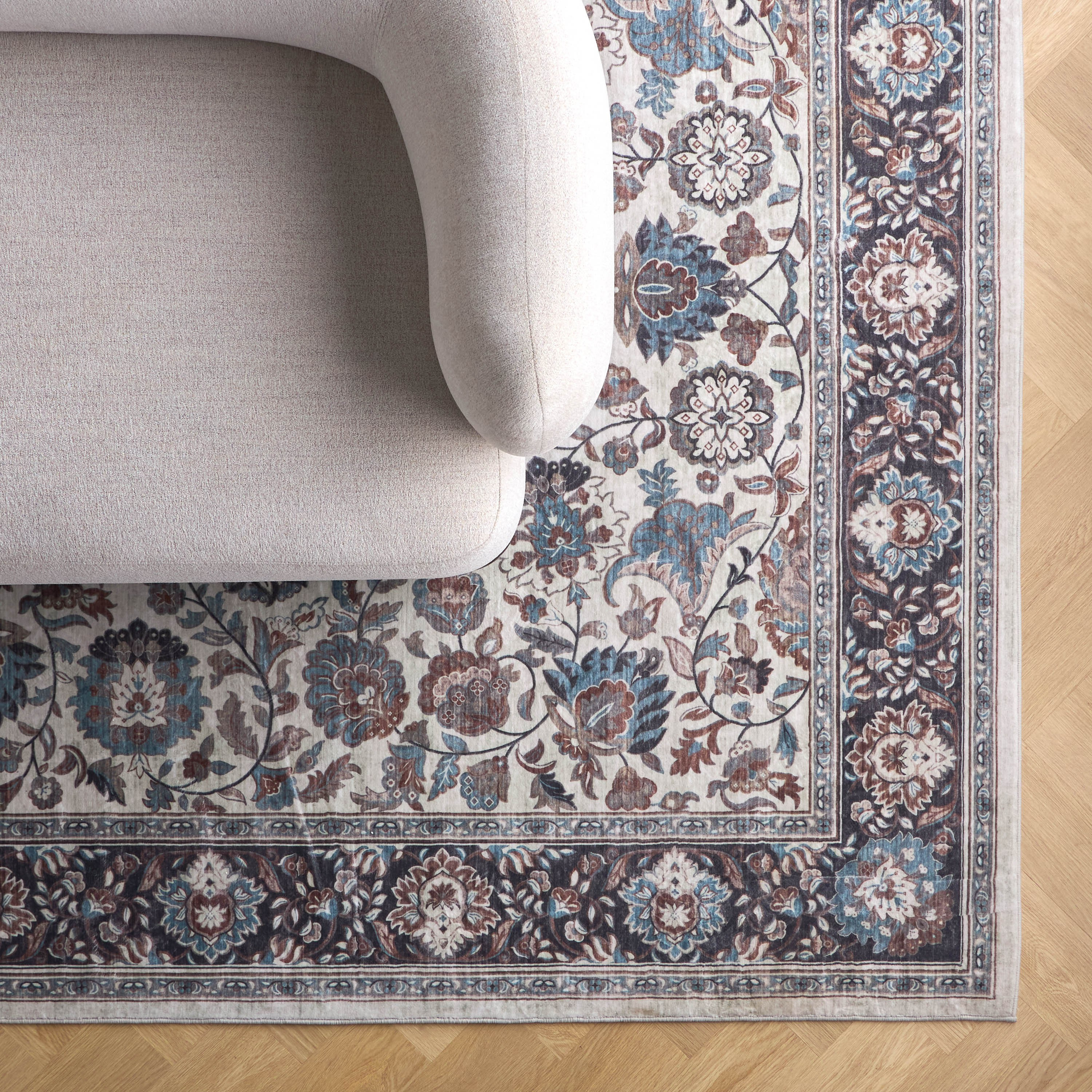 سجادة بطبعات - جينيل - 200x290 سم-household-rugsandcarpets-rugs-image-1