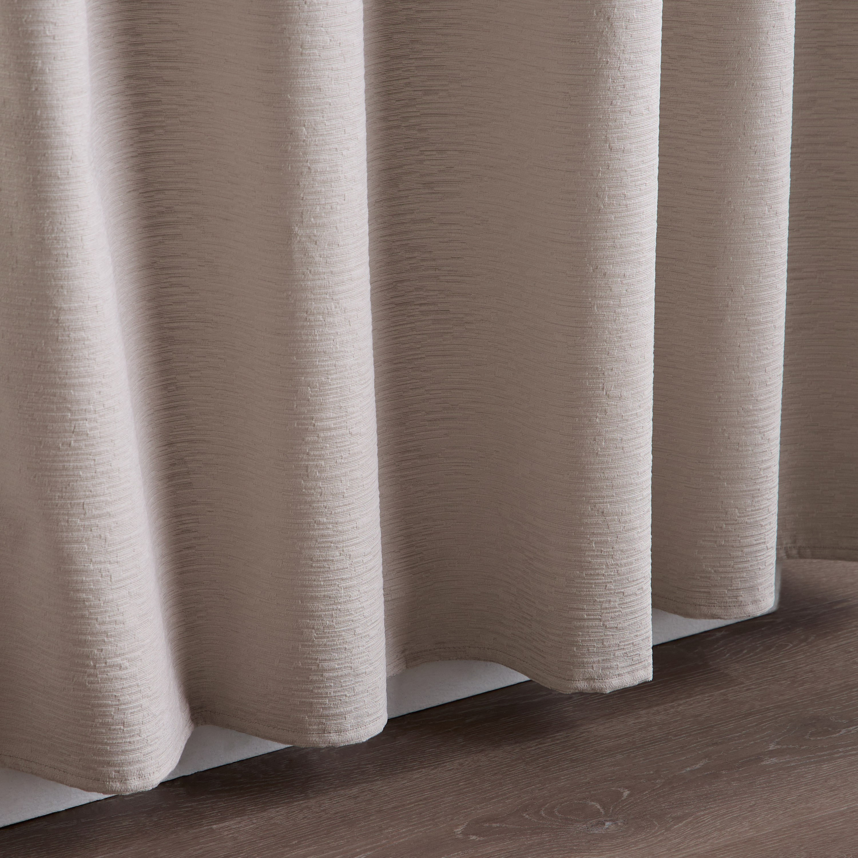 طقم ستائر معتمة قطعتين - ديمي - 135x320 سم-household-windows-curtains-image-2