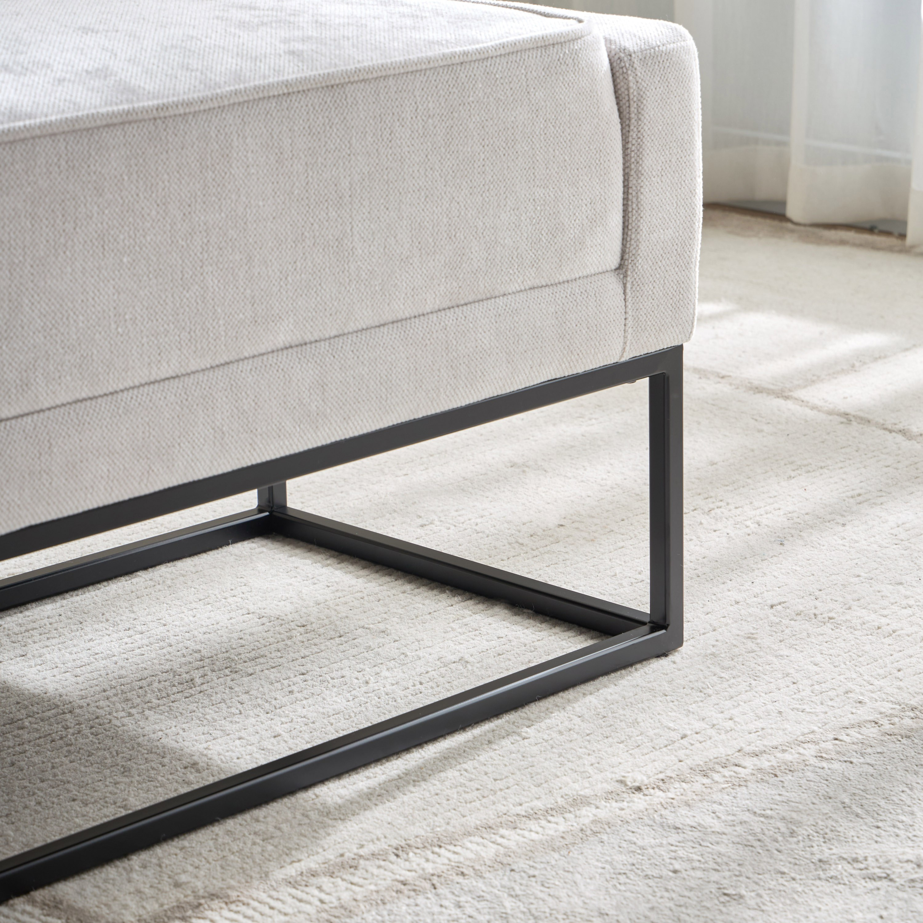 مقعد بنش قماش - كانتري سايد-furniture-bedroom-benches-image-4