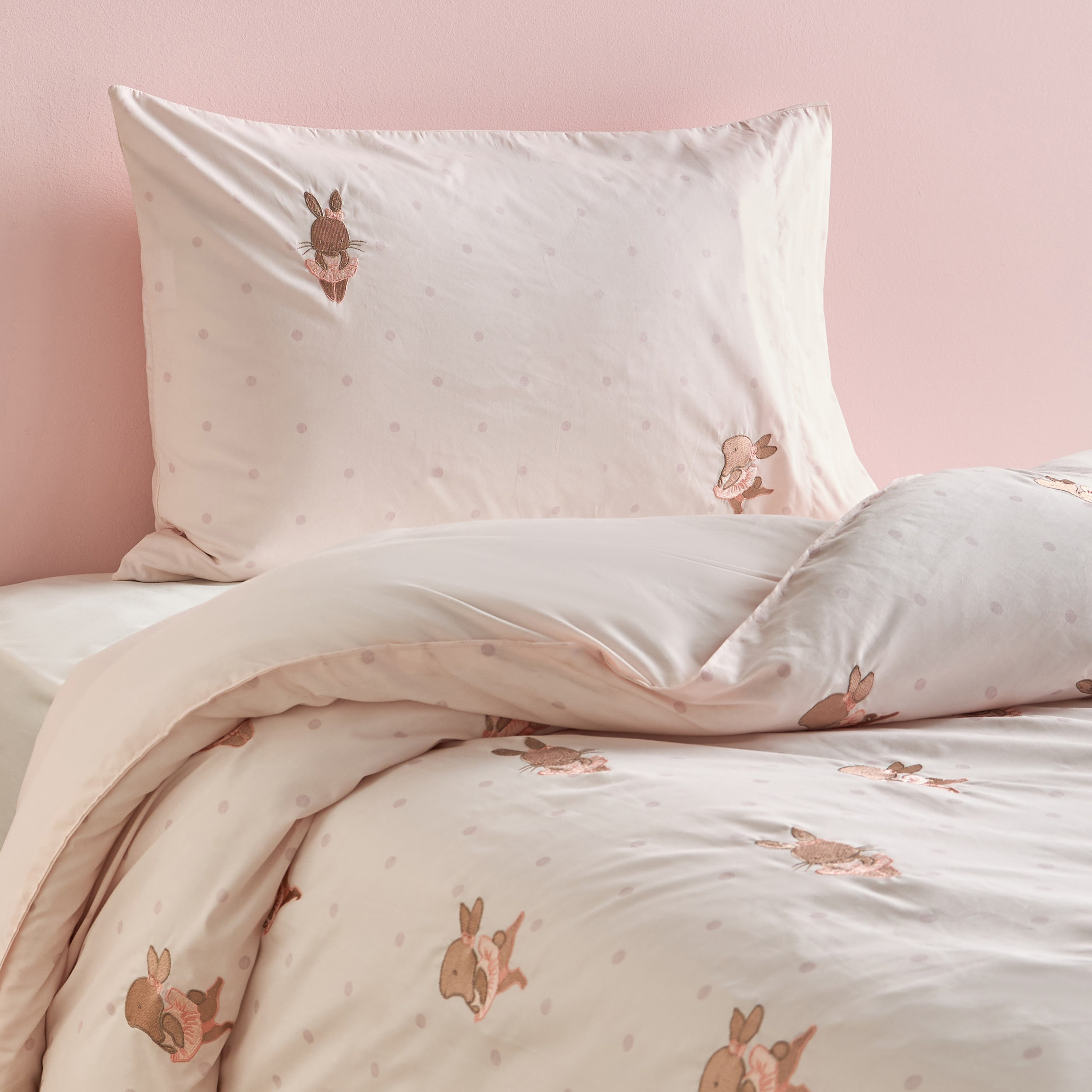 Darleen Cotton Reversible 200 Thread Count 2-Piece Full Comforter Set - 160x220 cm-kids-beddingandwindows-bedding-comforters-image-1