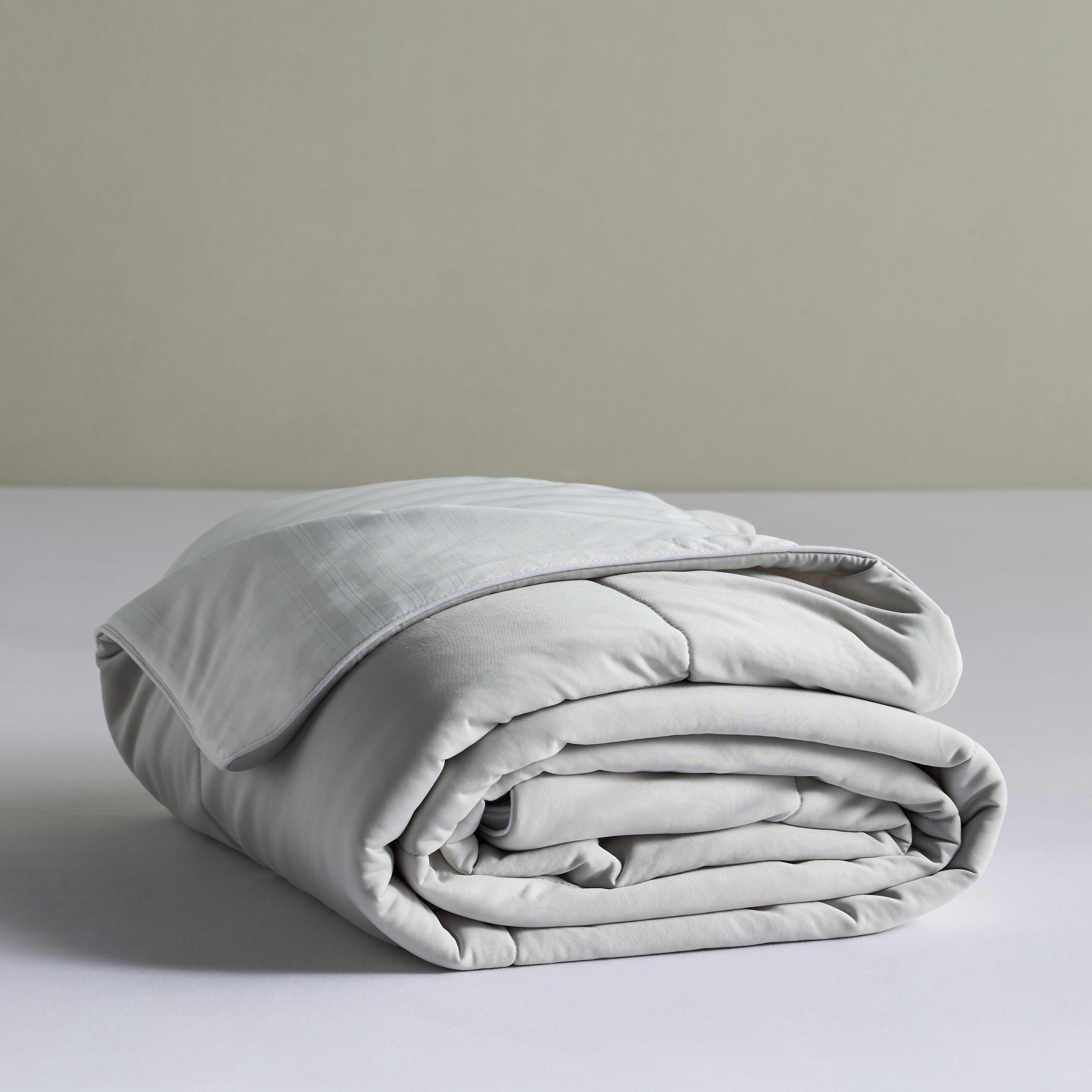 لحاف تبريد فروست - 220x240 سم-household-bedding-blankets-image-4