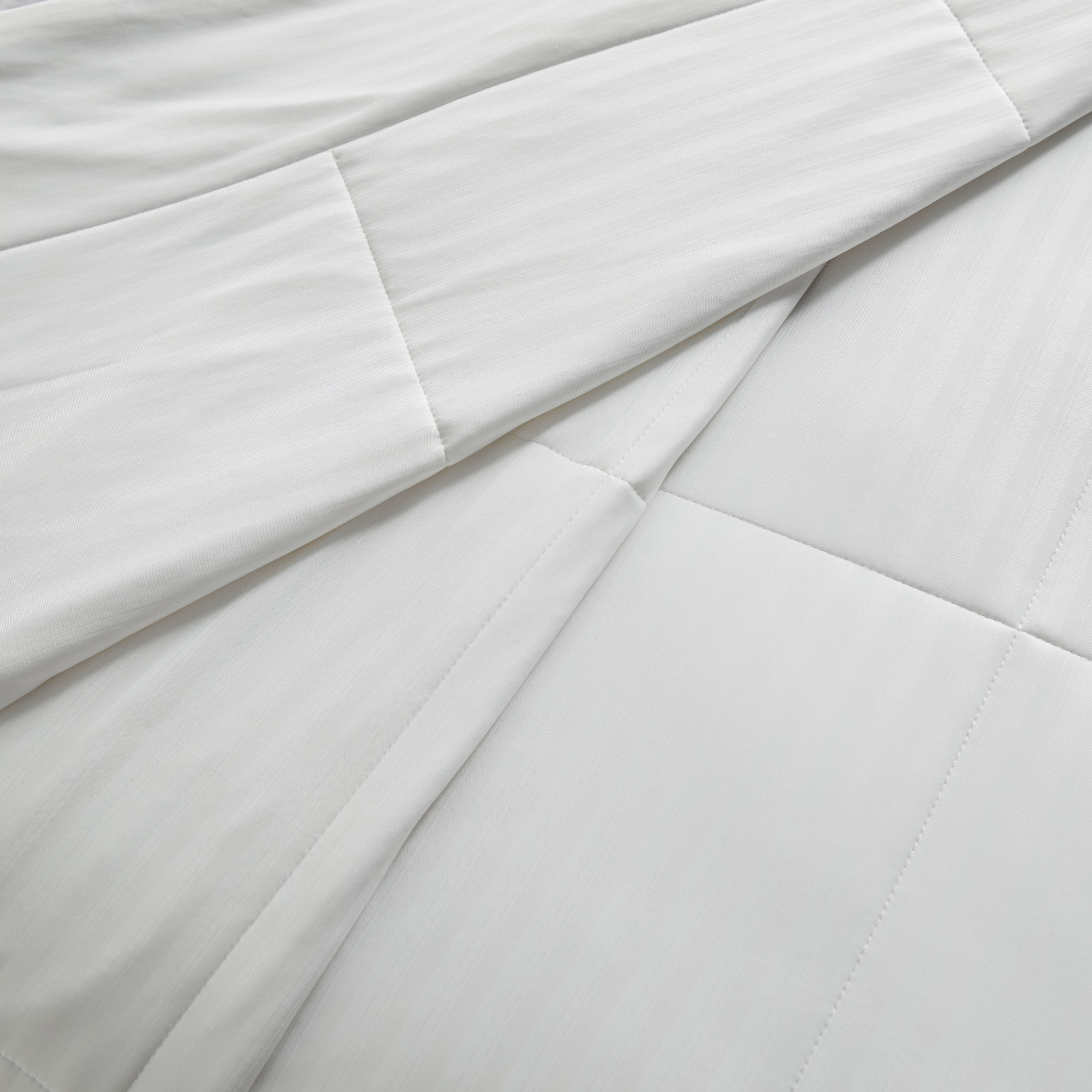 Frost Cooling Quilt - 220x240 cm-household-bedding-blankets-image-3