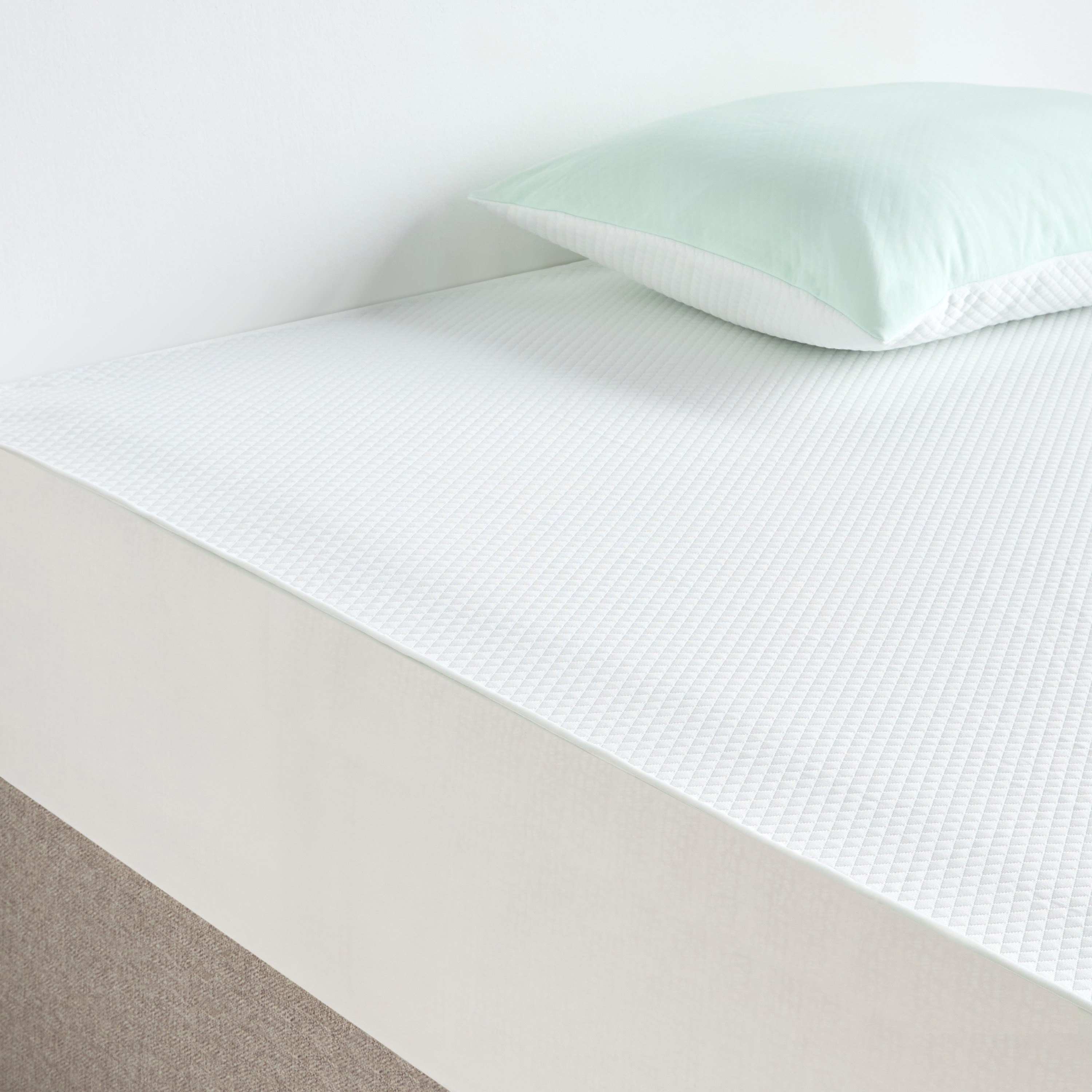 All Season Queen Mattress Protector - 160x200 cm-household-bedding-mattresstoppersandprotectors-mattressprotectors-image-4
