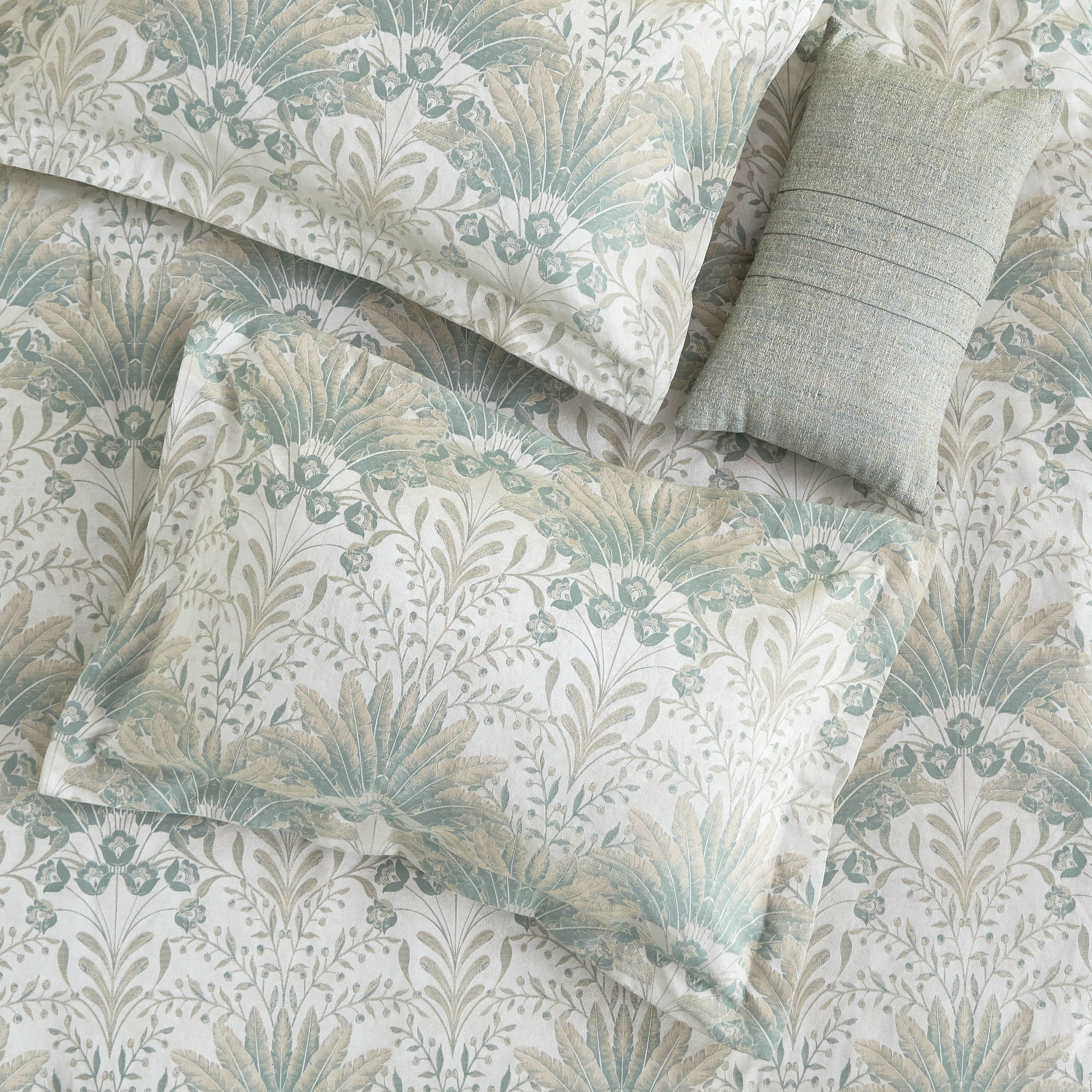 Reuben Cotton Jacquard 4-Piece Super King Comforter Set - 250x260 cm-household-bedding-comfortersandbedspreads-comforters-image-3