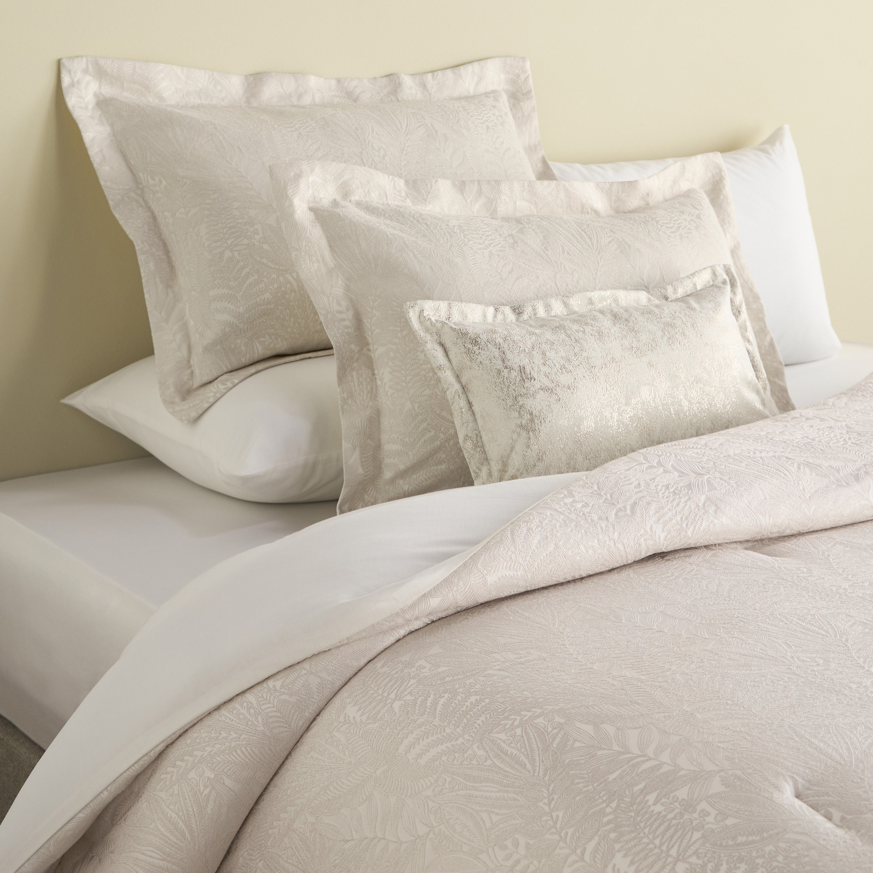 Paltrow Cotton Jacquard 4-Piece Super King Comforter Set - 240x260 cm-household-bedding-comfortersandbedspreads-comforters-image-1