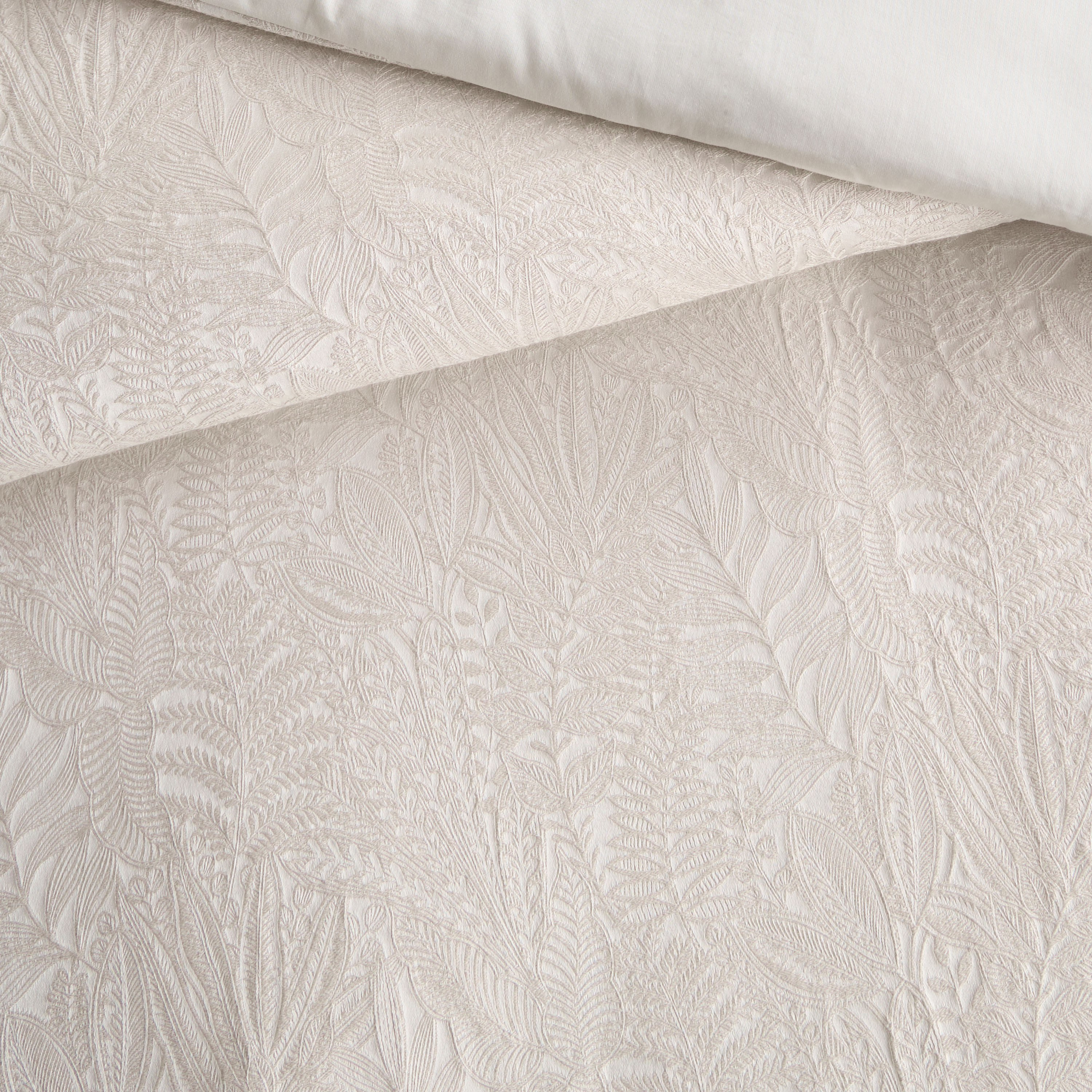 Paltrow Cotton Jacquard 4-Piece Super King Comforter Set - 240x260 cm-household-bedding-comfortersandbedspreads-comforters-image-4