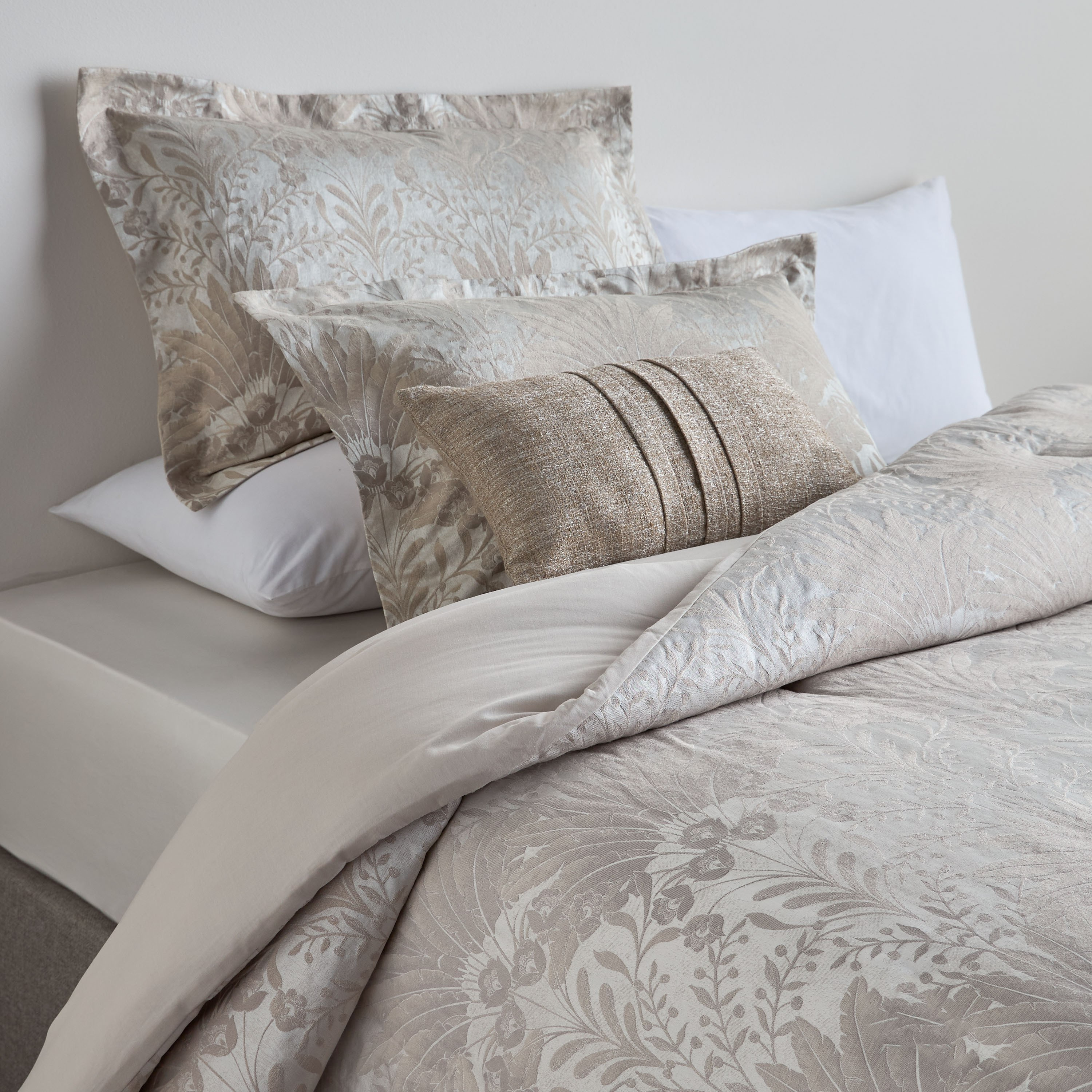 Reuben Cotton Jacquard 4-Piece Super King Comforter Set - 250x260 cm-household-bedding-comfortersandbedspreads-comforters-image-6