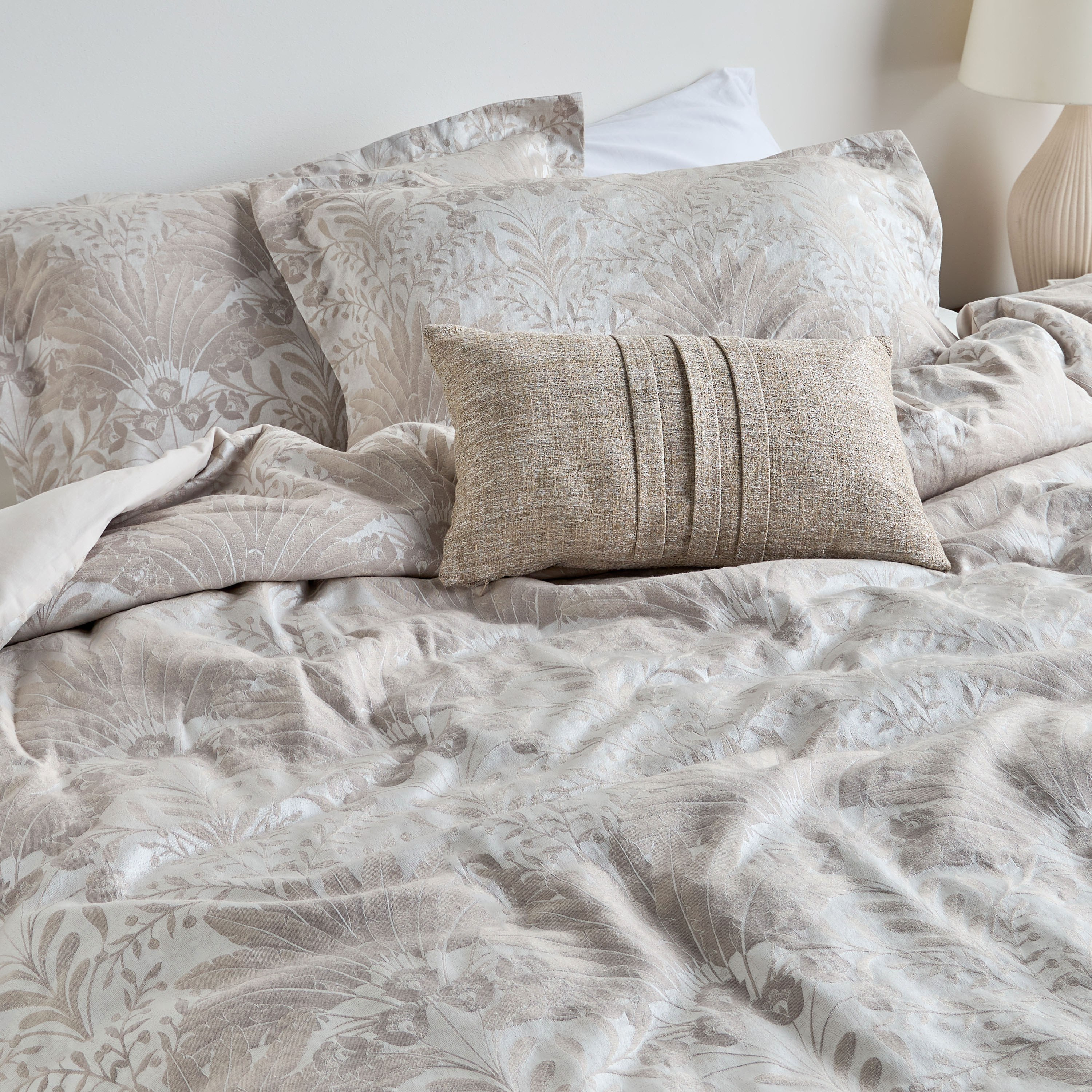 Reuben Cotton Jacquard 4-Piece Super King Comforter Set - 250x260 cm-household-bedding-comfortersandbedspreads-comforters-image-8