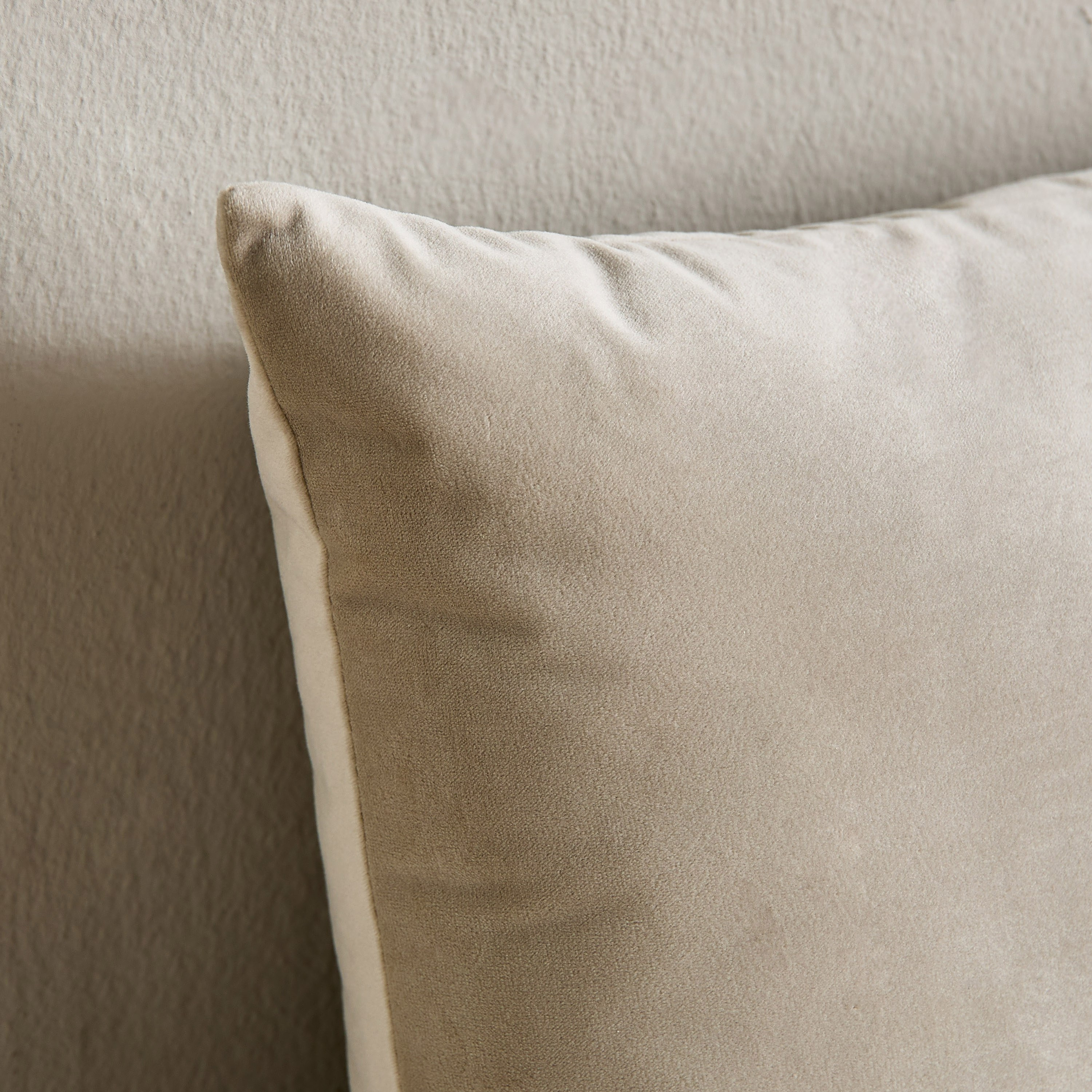 غطاء وسادة مخملية - إيتيرنو - 30x50 سم-household-cushionsandthrows-cushioncovers-image-2