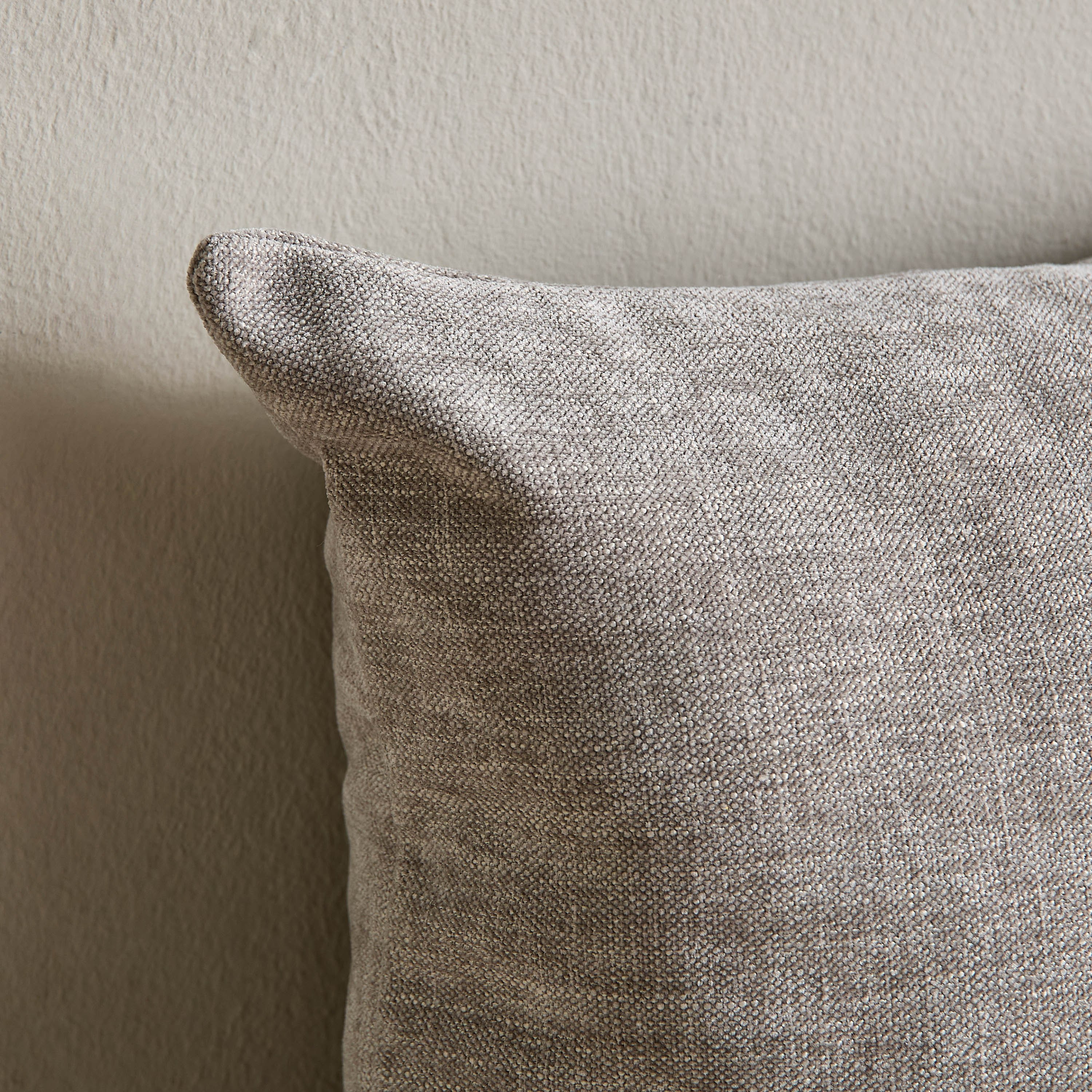 غطاء وسادة شينيل - إيتيرنو بلس - 50x50 سم-household-cushionsandthrows-cushioncovers-image-14