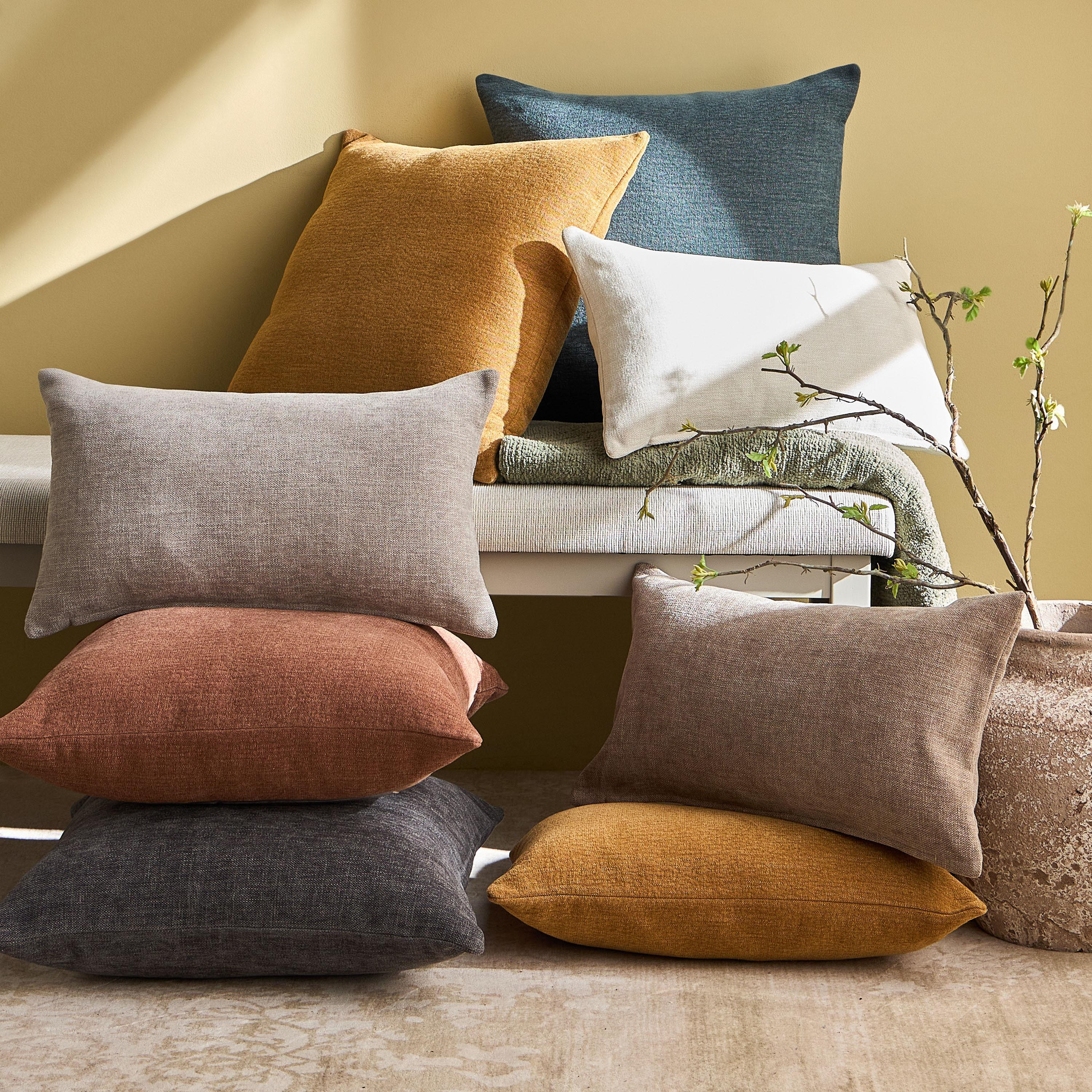 Eterno II Chenille Filled Cushion - 30x50 cm-household-cushionsandthrows-filledcushions-decorativecushions-image-4