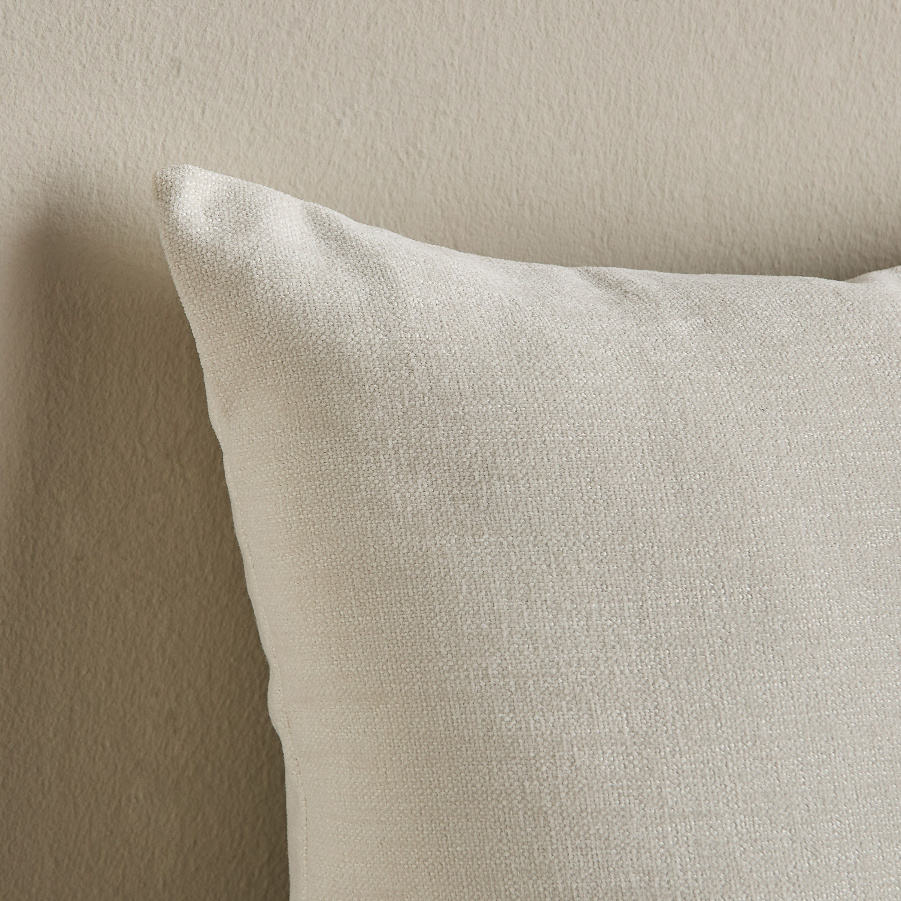 Eterno II Chenille Filled Cushion - 50x50 cm-household-cushionsandthrows-filledcushions-decorativecushions-image-15