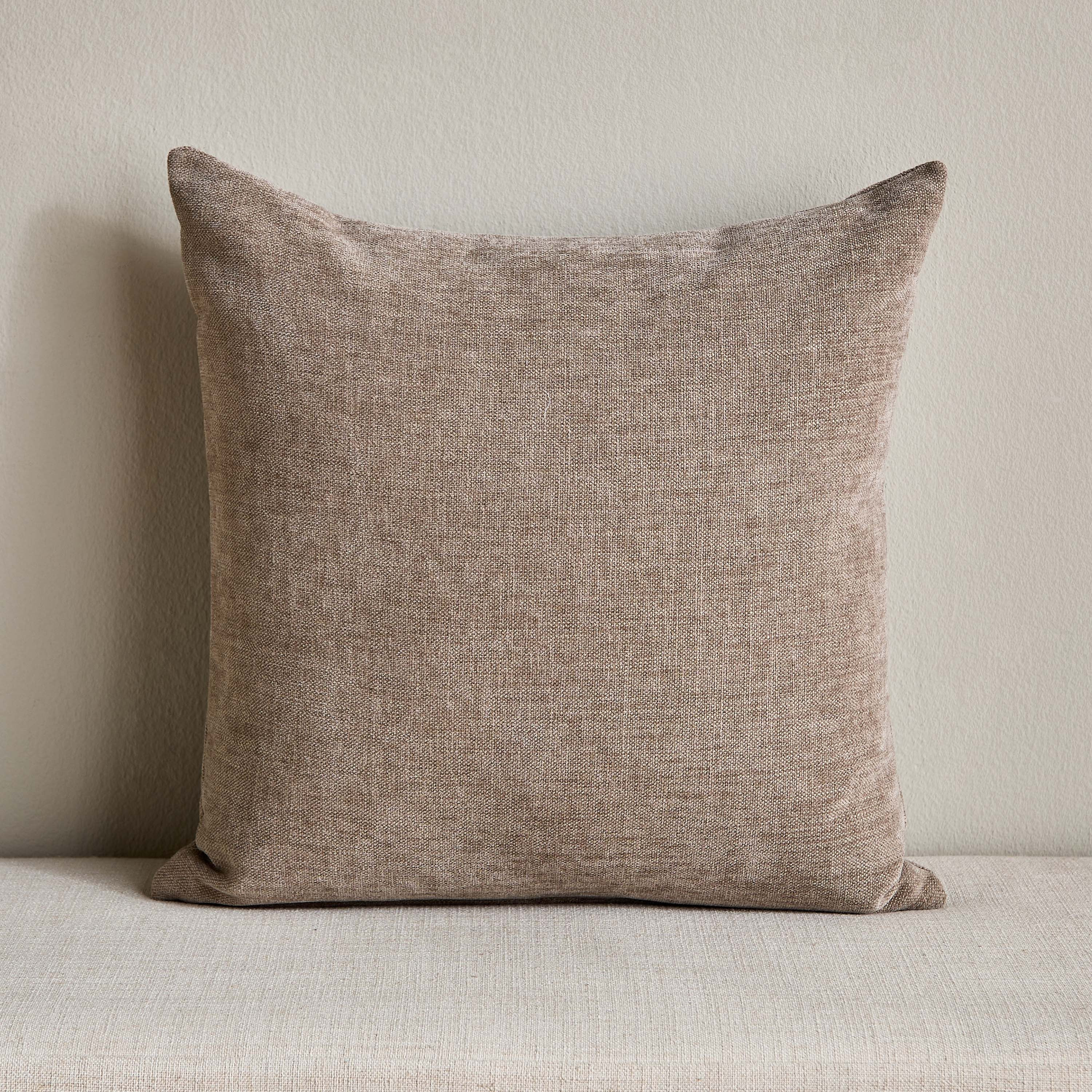 غطاء وسادة شينيل - إيتيرنو بلس - 50x50 سم-household-cushionsandthrows-cushioncovers-image-9